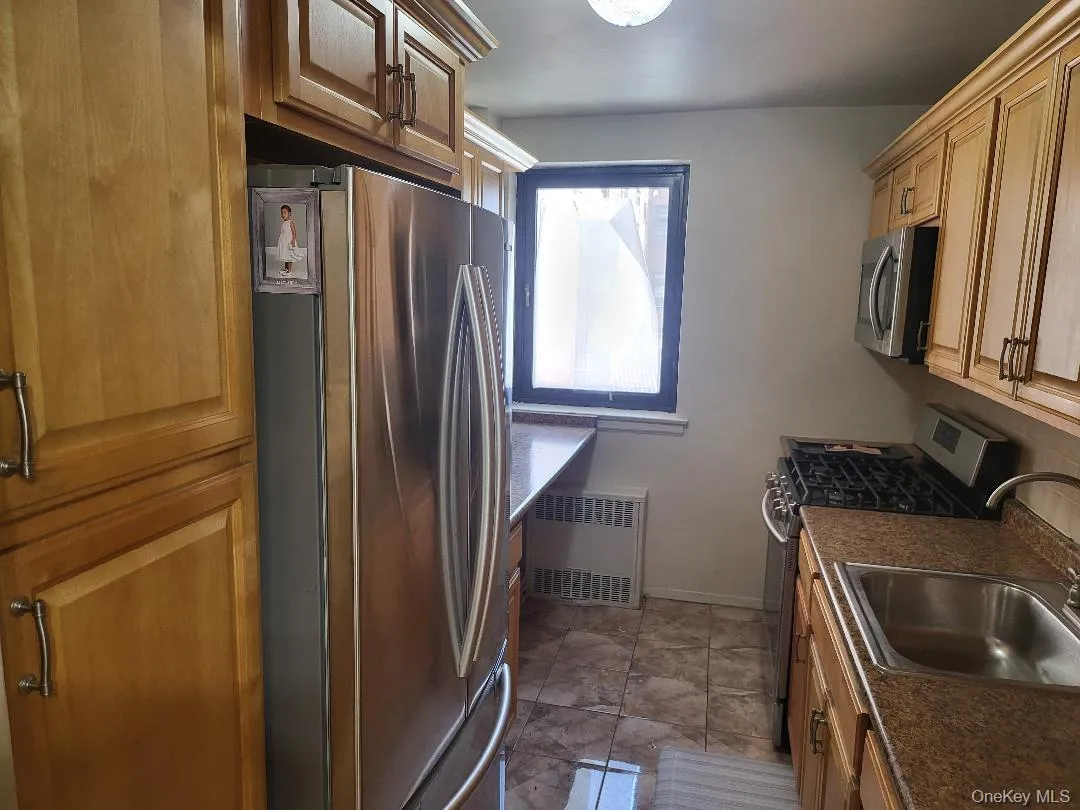87-50 204 Street, New York, NY, 2 Bedrooms Bedrooms, 5 Rooms Rooms,1 BathroomBathrooms,Residential,For Rent,204,0,1000996 87-50 204 Street, New York, NY, 2 Bedrooms Bedrooms, 5 Rooms Rooms,1 BathroomBathrooms,Residential,For Rent,204,0,1000996