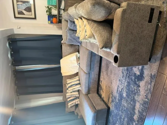 11614 207th Street, New York, NY, 5 Bedrooms Bedrooms, 9 Rooms Rooms,3 BathroomsBathrooms,Residential Sale,For Rent,207th,0,1001000 11614 207th Street, New York, NY, 5 Bedrooms Bedrooms, 9 Rooms Rooms,3 BathroomsBathrooms,Residential Sale,For Rent,207th,0,1001000