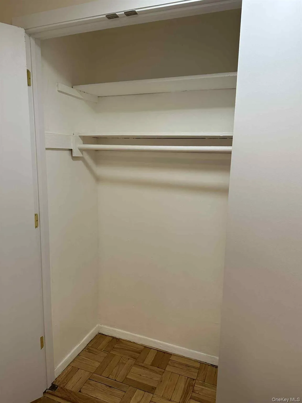 250 North Broadway North, Yonkers, NY, 2 Bedrooms Bedrooms, 5 Rooms Rooms,1 BathroomBathrooms,Residential Lease,For Rent,North,0,1001002 250 North Broadway North, Yonkers, NY, 2 Bedrooms Bedrooms, 5 Rooms Rooms,1 BathroomBathrooms,Residential Lease,For Rent,North,0,1001002