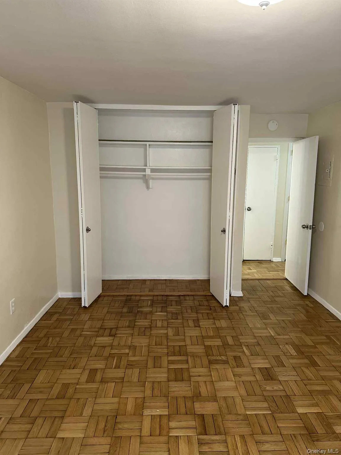 250 North Broadway North, Yonkers, NY, 2 Bedrooms Bedrooms, 5 Rooms Rooms,1 BathroomBathrooms,Residential Lease,For Rent,North,0,1001002 250 North Broadway North, Yonkers, NY, 2 Bedrooms Bedrooms, 5 Rooms Rooms,1 BathroomBathrooms,Residential Lease,For Rent,North,0,1001002