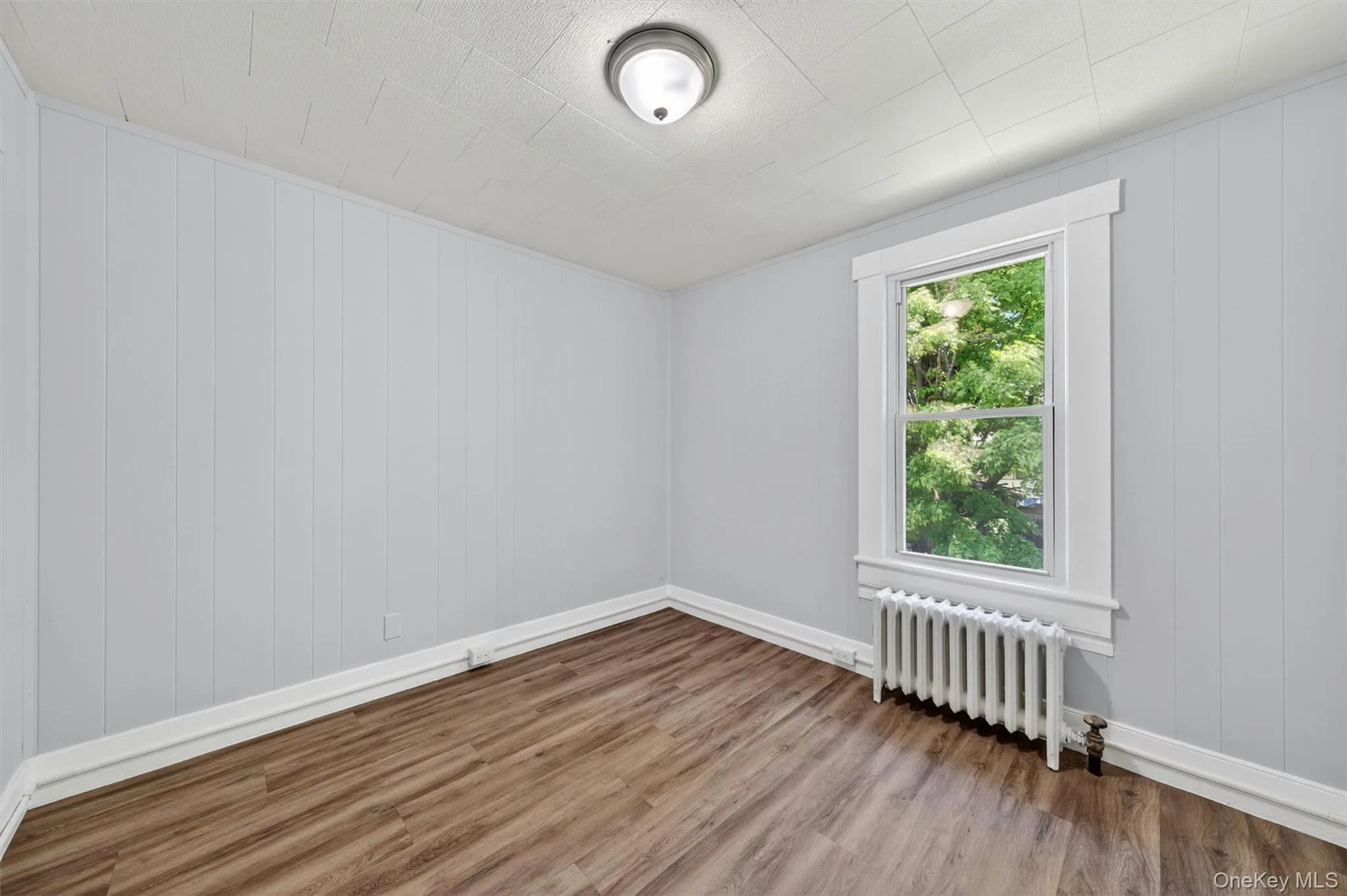 90 Montgomery Street, Middletown, NY, 2 Bedrooms Bedrooms, 5 Rooms Rooms,1 BathroomBathrooms,Residential Lease,For Rent,Montgomery,0,1001009 90 Montgomery Street, Middletown, NY, 2 Bedrooms Bedrooms, 5 Rooms Rooms,1 BathroomBathrooms,Residential Lease,For Rent,Montgomery,0,1001009