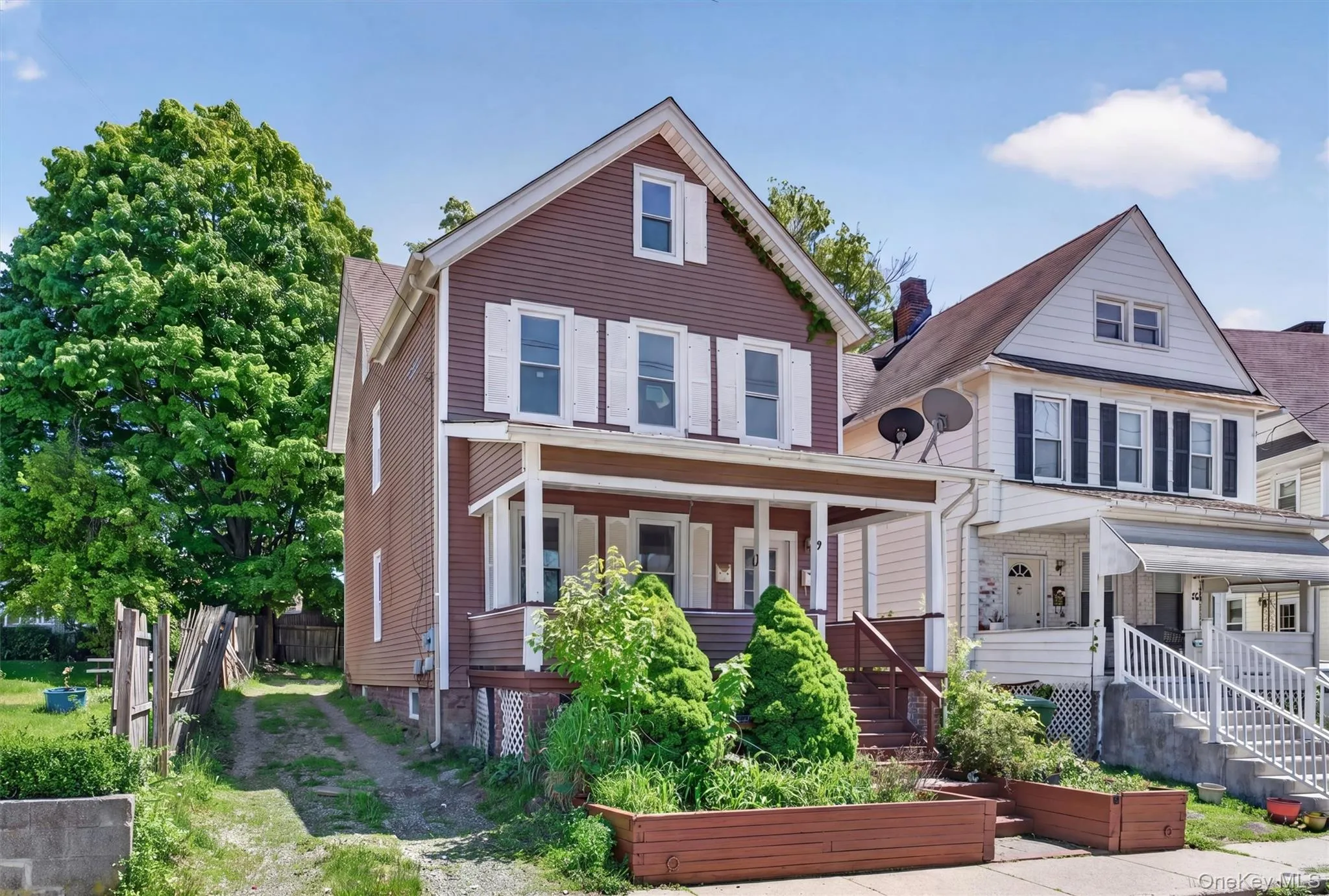 90 Montgomery Street, Middletown, NY, 2 Bedrooms Bedrooms, 5 Rooms Rooms,1 BathroomBathrooms,Residential Lease,For Rent,Montgomery,0,1001009 90 Montgomery Street, Middletown, NY, 2 Bedrooms Bedrooms, 5 Rooms Rooms,1 BathroomBathrooms,Residential Lease,For Rent,Montgomery,0,1001009