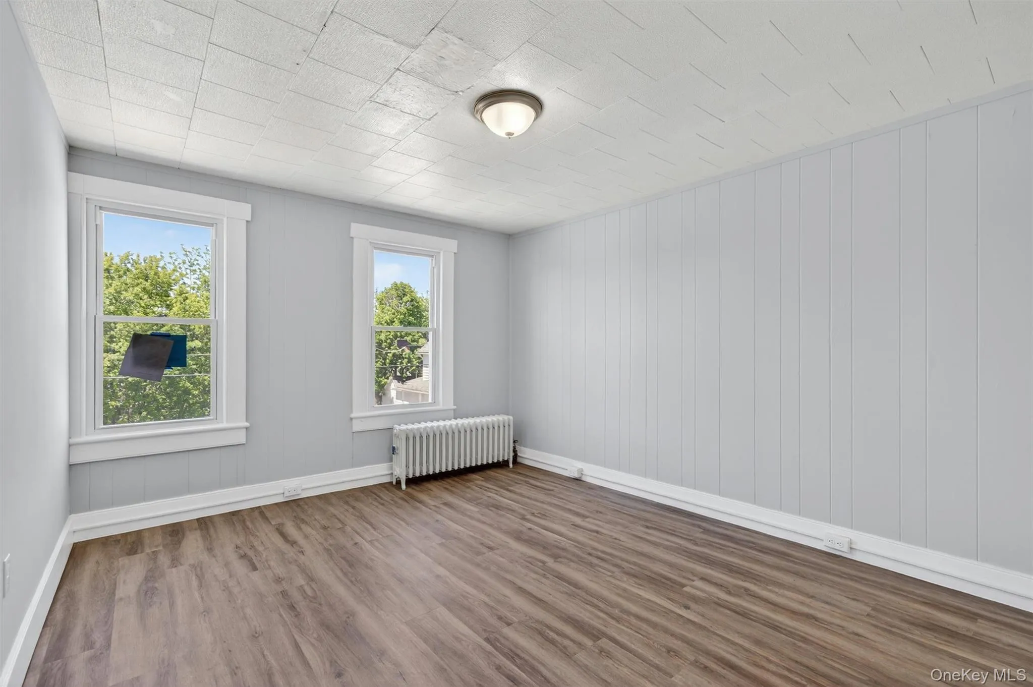 90 Montgomery Street, Middletown, NY, 2 Bedrooms Bedrooms, 5 Rooms Rooms,1 BathroomBathrooms,Residential Lease,For Rent,Montgomery,0,1001009 90 Montgomery Street, Middletown, NY, 2 Bedrooms Bedrooms, 5 Rooms Rooms,1 BathroomBathrooms,Residential Lease,For Rent,Montgomery,0,1001009
