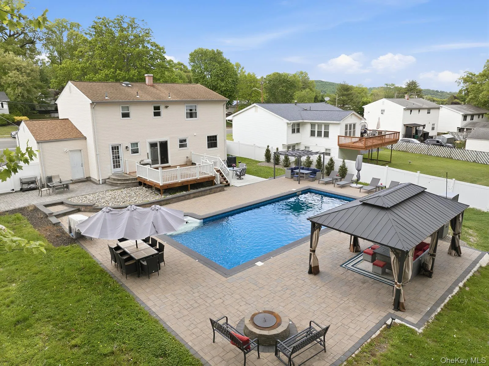 50 Lester Drive, Orangetown, NY, 4 Bedrooms Bedrooms, ,2 BathroomsBathrooms,Residential,For Rent,Lester Drive,0,1001010 50 Lester Drive, Orangetown, NY, 4 Bedrooms Bedrooms, ,2 BathroomsBathrooms,Residential,For Rent,Lester Drive,0,1001010