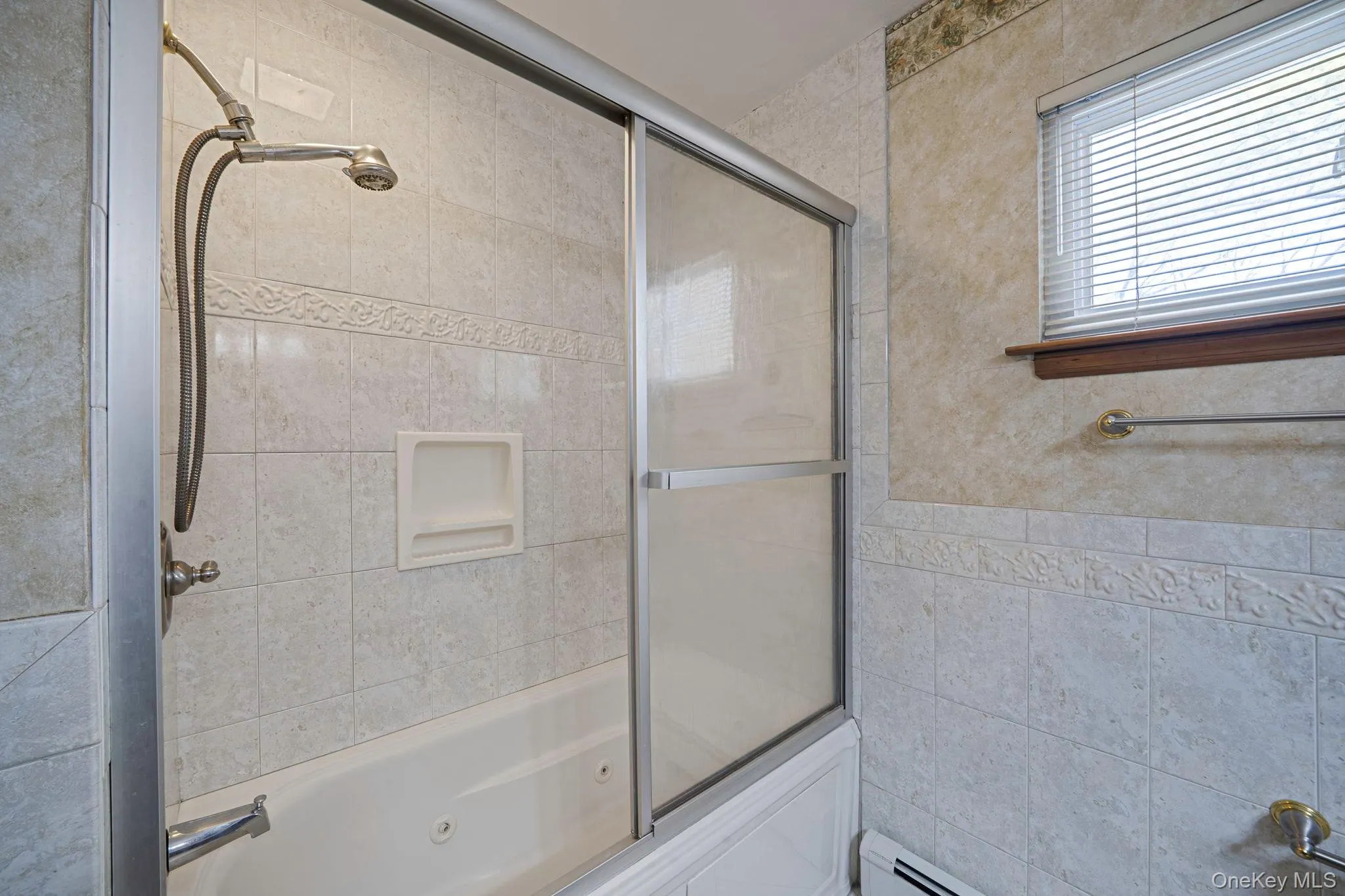 3 Otsego Avenue, Huntington, NY, 4 Bedrooms Bedrooms, 8 Rooms Rooms,3 BathroomsBathrooms,Residential,For Rent,Otsego,0,1001012 3 Otsego Avenue, Huntington, NY, 4 Bedrooms Bedrooms, 8 Rooms Rooms,3 BathroomsBathrooms,Residential,For Rent,Otsego,0,1001012