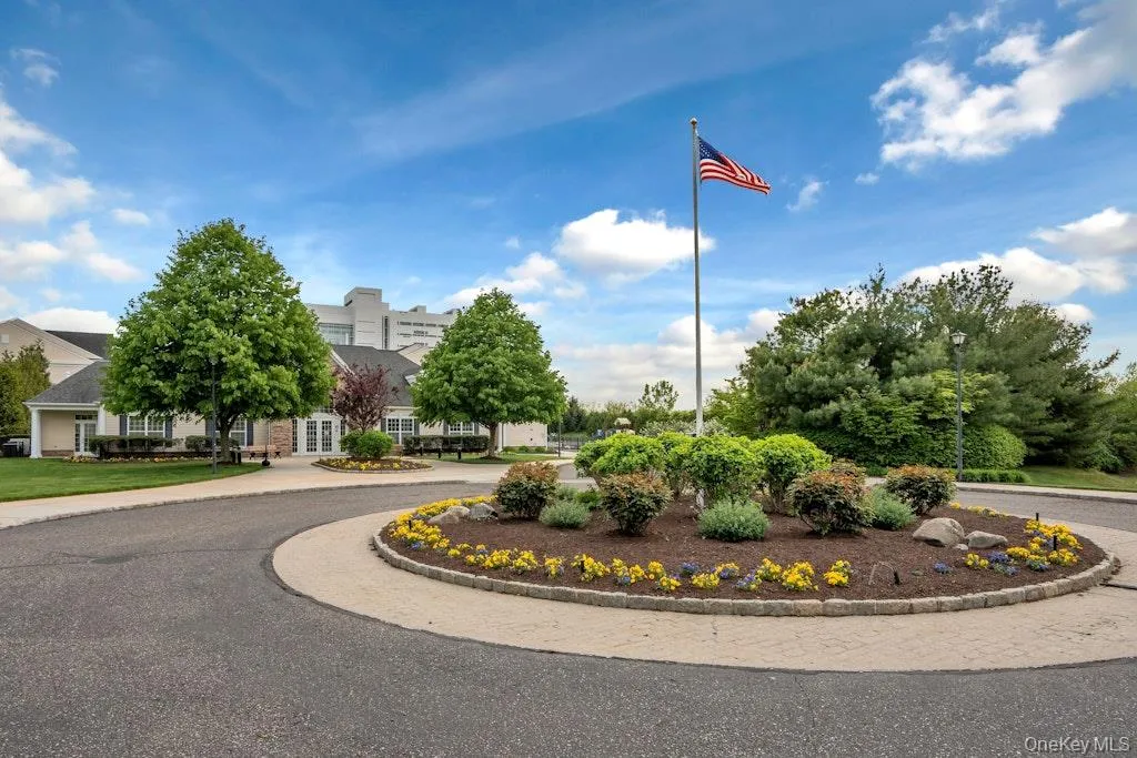 1927 Finch Lane, Islip, NY, 2 Bedrooms Bedrooms, 5 Rooms Rooms,2 BathroomsBathrooms,Residential,For Rent,Finch,0,1001014 1927 Finch Lane, Islip, NY, 2 Bedrooms Bedrooms, 5 Rooms Rooms,2 BathroomsBathrooms,Residential,For Rent,Finch,0,1001014