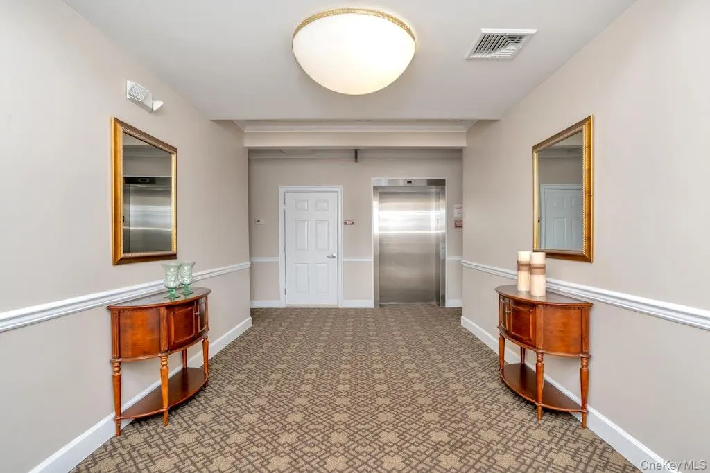 1927 Finch Lane, Islip, NY, 2 Bedrooms Bedrooms, 5 Rooms Rooms,2 BathroomsBathrooms,Residential,For Rent,Finch,0,1001014 1927 Finch Lane, Islip, NY, 2 Bedrooms Bedrooms, 5 Rooms Rooms,2 BathroomsBathrooms,Residential,For Rent,Finch,0,1001014