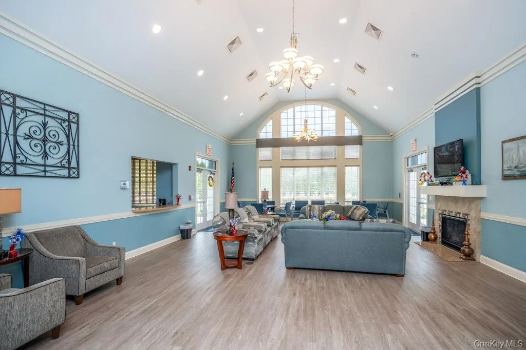 1927 Finch Lane, Islip, NY, 2 Bedrooms Bedrooms, 5 Rooms Rooms,2 BathroomsBathrooms,Residential,For Rent,Finch,0,1001014 1927 Finch Lane, Islip, NY, 2 Bedrooms Bedrooms, 5 Rooms Rooms,2 BathroomsBathrooms,Residential,For Rent,Finch,0,1001014