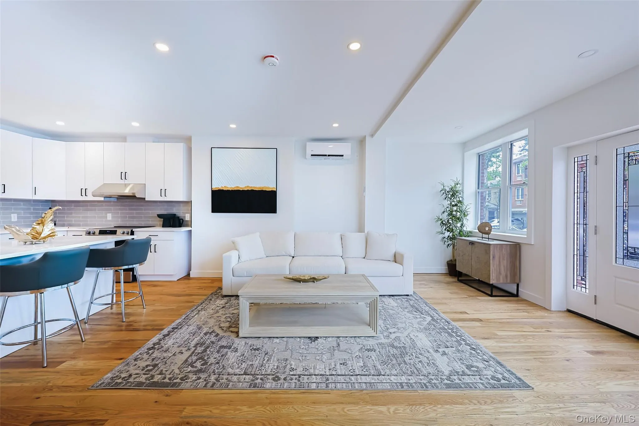 108-17 35th Avenue, New York, NY, 4 Bedrooms Bedrooms, 9 Rooms Rooms,3 BathroomsBathrooms,Residential,For Rent,35th,0,1001021 108-17 35th Avenue, New York, NY, 4 Bedrooms Bedrooms, 9 Rooms Rooms,3 BathroomsBathrooms,Residential,For Rent,35th,0,1001021