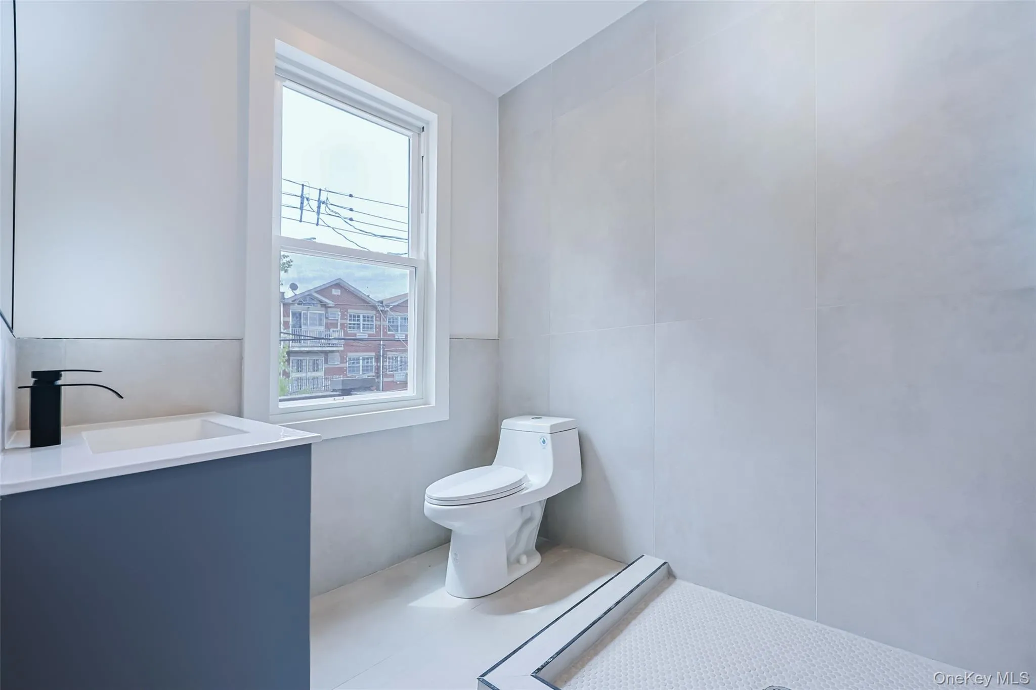 108-17 35th Avenue, New York, NY, 4 Bedrooms Bedrooms, 9 Rooms Rooms,3 BathroomsBathrooms,Residential,For Rent,35th,0,1001021 108-17 35th Avenue, New York, NY, 4 Bedrooms Bedrooms, 9 Rooms Rooms,3 BathroomsBathrooms,Residential,For Rent,35th,0,1001021