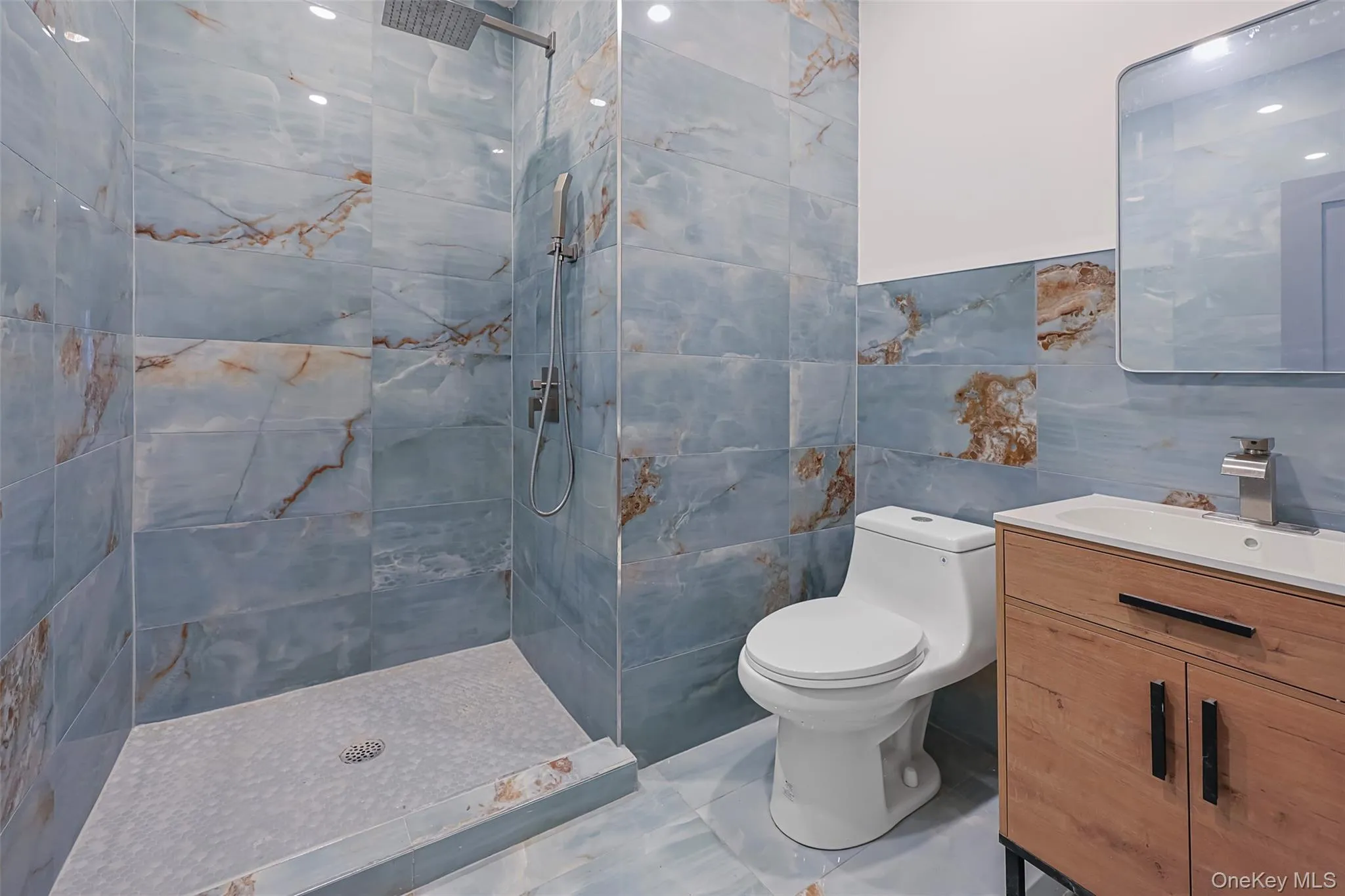 108-17 35th Avenue, New York, NY, 4 Bedrooms Bedrooms, 9 Rooms Rooms,3 BathroomsBathrooms,Residential,For Rent,35th,0,1001021 108-17 35th Avenue, New York, NY, 4 Bedrooms Bedrooms, 9 Rooms Rooms,3 BathroomsBathrooms,Residential,For Rent,35th,0,1001021