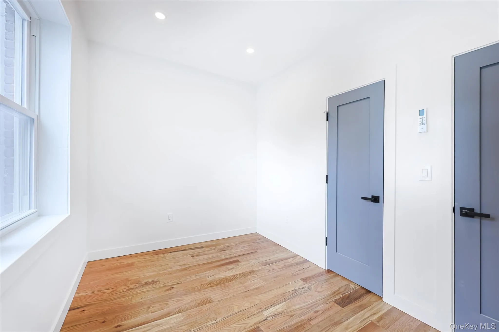 108-17 35th Avenue, New York, NY, 4 Bedrooms Bedrooms, 9 Rooms Rooms,3 BathroomsBathrooms,Residential,For Rent,35th,0,1001021 108-17 35th Avenue, New York, NY, 4 Bedrooms Bedrooms, 9 Rooms Rooms,3 BathroomsBathrooms,Residential,For Rent,35th,0,1001021