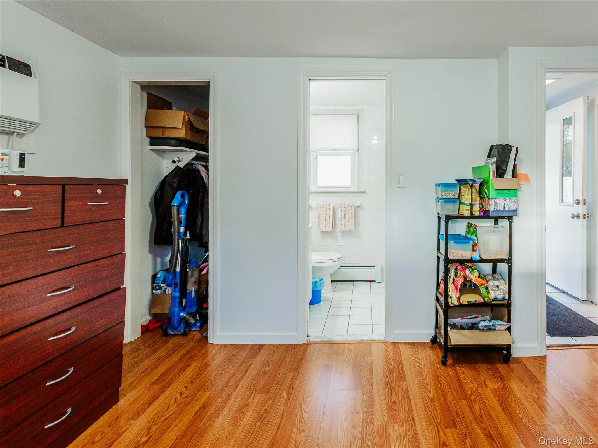 17 Mott Street, Brookhaven, NY, 3 Bedrooms Bedrooms, 6 Rooms Rooms,2 BathroomsBathrooms,Residential Lease,For Rent,Mott,0,1001022 17 Mott Street, Brookhaven, NY, 3 Bedrooms Bedrooms, 6 Rooms Rooms,2 BathroomsBathrooms,Residential Lease,For Rent,Mott,0,1001022