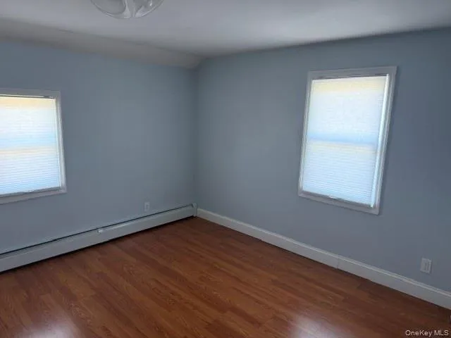 2floor 2nd bedroom empty 2floor 2nd bedroom empty