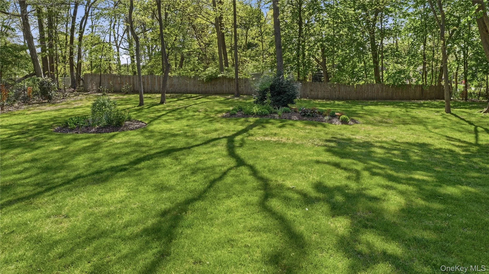 5 Canary Court, Huntington, NY, 3 Bedrooms Bedrooms, 12 Rooms Rooms,2 BathroomsBathrooms,Residential Sale,For Rent,Canary,0,1001030 5 Canary Court, Huntington, NY, 3 Bedrooms Bedrooms, 12 Rooms Rooms,2 BathroomsBathrooms,Residential Sale,For Rent,Canary,0,1001030