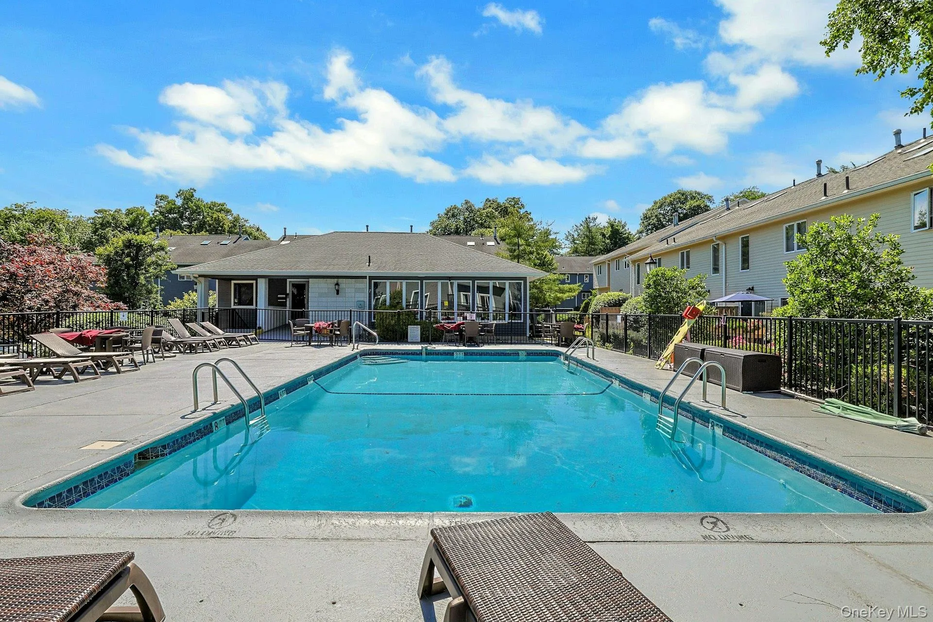 34 Village Green, Clarkstown, NY, 2 Bedrooms Bedrooms, 7 Rooms Rooms,2 BathroomsBathrooms,Residential,For Rent,Village,0,1001032 34 Village Green, Clarkstown, NY, 2 Bedrooms Bedrooms, 7 Rooms Rooms,2 BathroomsBathrooms,Residential,For Rent,Village,0,1001032