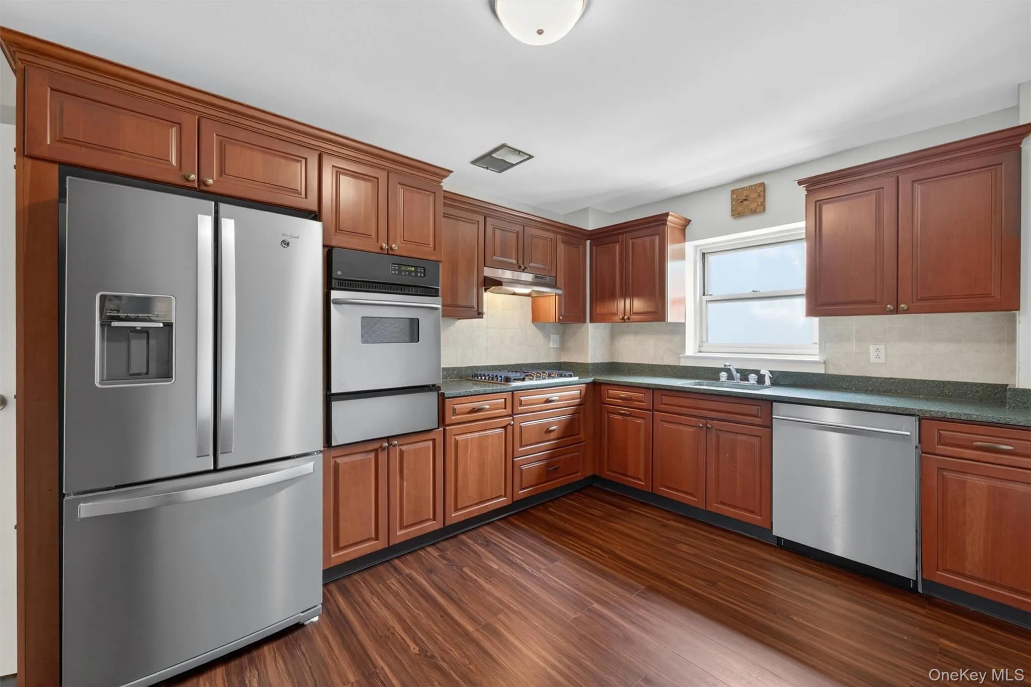 1 Lakeview Drive, Peekskill, NY, 2 Bedrooms Bedrooms, 7 Rooms Rooms,2 BathroomsBathrooms,Residential Sale,For Rent,Lakeview,0,1001033 1 Lakeview Drive, Peekskill, NY, 2 Bedrooms Bedrooms, 7 Rooms Rooms,2 BathroomsBathrooms,Residential Sale,For Rent,Lakeview,0,1001033
