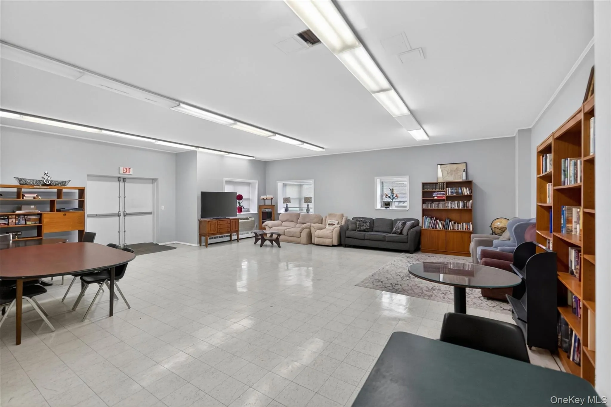 1 Lakeview Drive, Peekskill, NY, 2 Bedrooms Bedrooms, 7 Rooms Rooms,2 BathroomsBathrooms,Residential Sale,For Rent,Lakeview,0,1001033 1 Lakeview Drive, Peekskill, NY, 2 Bedrooms Bedrooms, 7 Rooms Rooms,2 BathroomsBathrooms,Residential Sale,For Rent,Lakeview,0,1001033