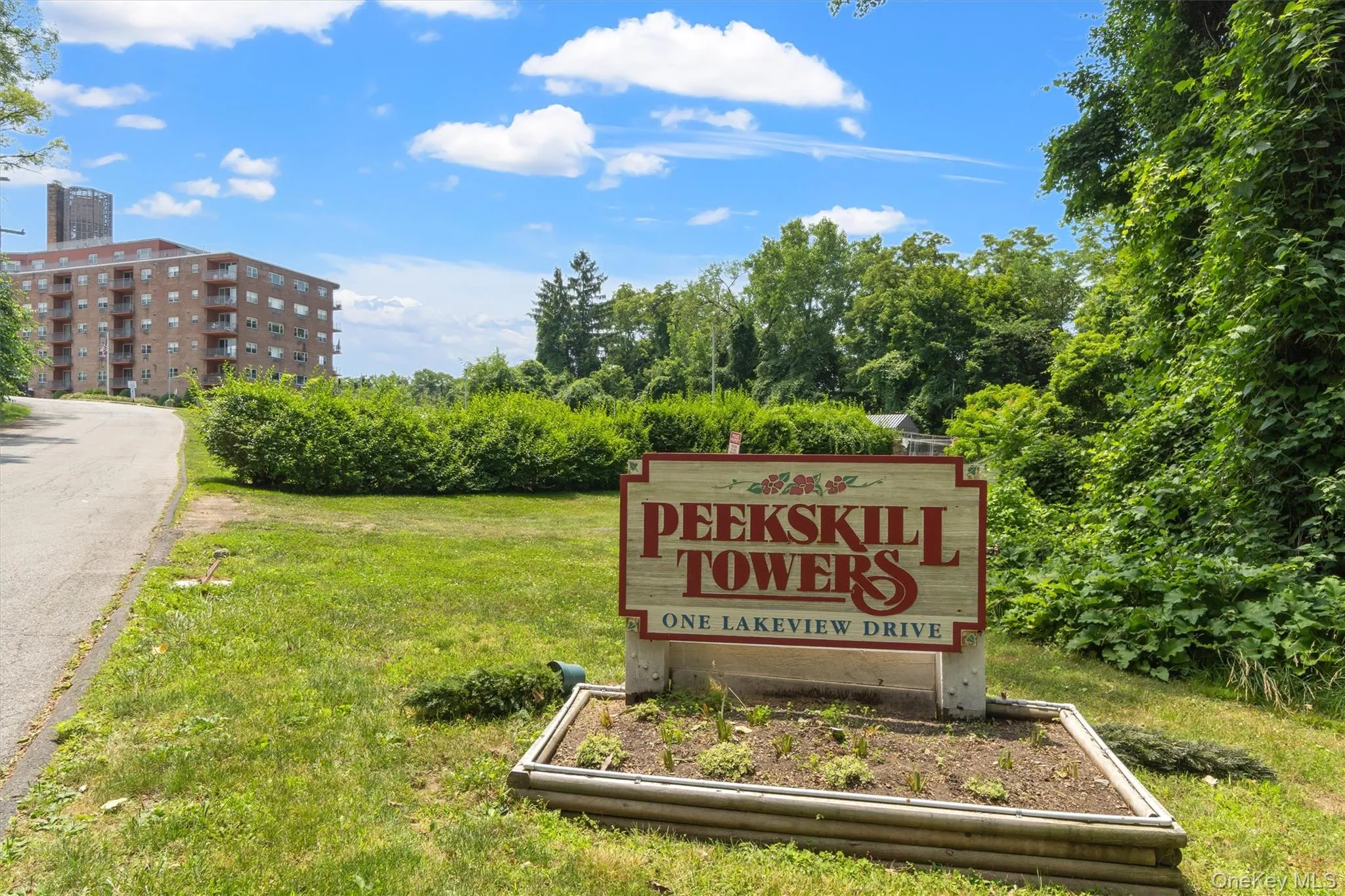 1 Lakeview Drive, Peekskill, NY, 2 Bedrooms Bedrooms, 7 Rooms Rooms,2 BathroomsBathrooms,Residential Sale,For Rent,Lakeview,0,1001033 1 Lakeview Drive, Peekskill, NY, 2 Bedrooms Bedrooms, 7 Rooms Rooms,2 BathroomsBathrooms,Residential Sale,For Rent,Lakeview,0,1001033