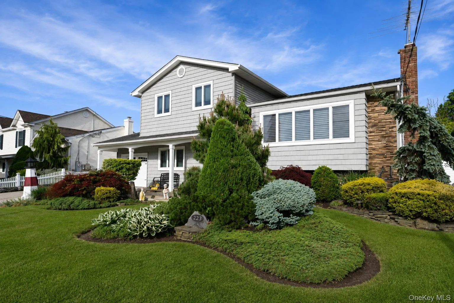 223 End Avenue, Oyster Bay, NY, 3 Bedrooms Bedrooms, 7 Rooms Rooms,1 BathroomBathrooms,Residential,For Rent,End,0,1001036 223 End Avenue, Oyster Bay, NY, 3 Bedrooms Bedrooms, 7 Rooms Rooms,1 BathroomBathrooms,Residential,For Rent,End,0,1001036
