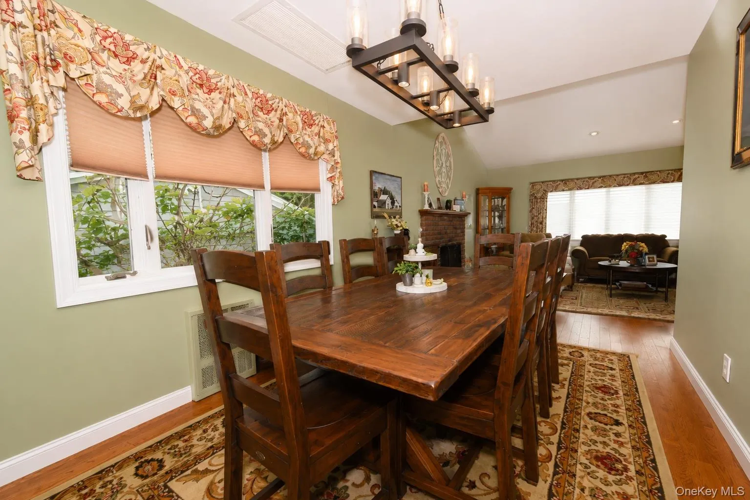 223 End Avenue, Oyster Bay, NY, 3 Bedrooms Bedrooms, 7 Rooms Rooms,1 BathroomBathrooms,Residential,For Rent,End,0,1001036 223 End Avenue, Oyster Bay, NY, 3 Bedrooms Bedrooms, 7 Rooms Rooms,1 BathroomBathrooms,Residential,For Rent,End,0,1001036