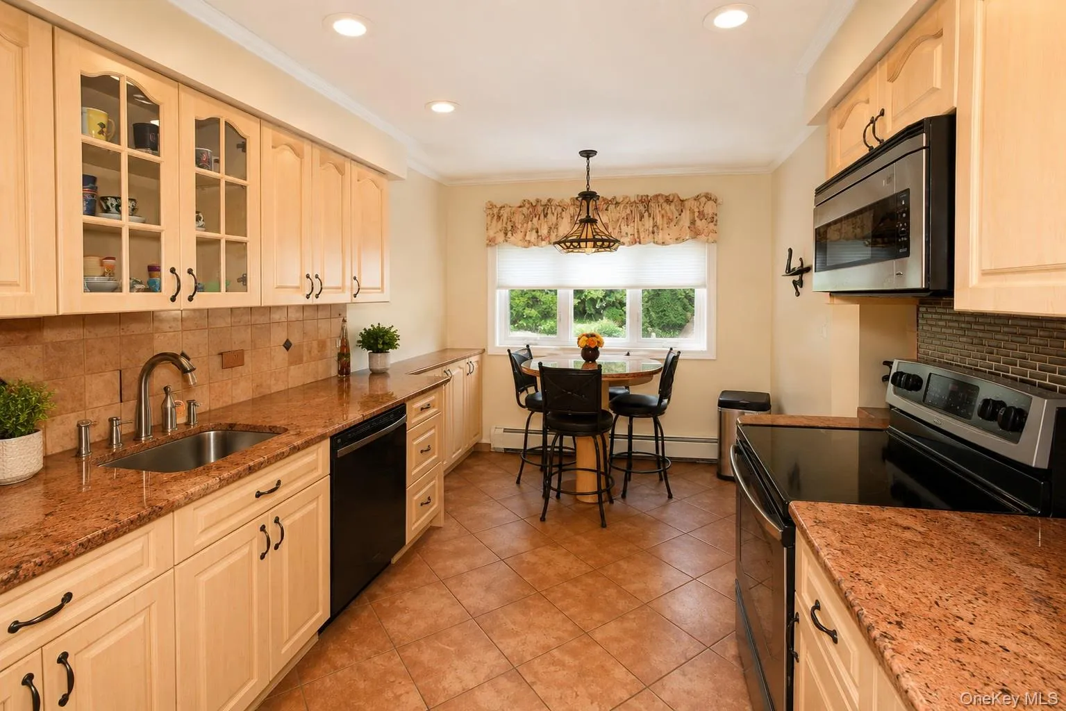 223 End Avenue, Oyster Bay, NY, 3 Bedrooms Bedrooms, 7 Rooms Rooms,1 BathroomBathrooms,Residential,For Rent,End,0,1001036 223 End Avenue, Oyster Bay, NY, 3 Bedrooms Bedrooms, 7 Rooms Rooms,1 BathroomBathrooms,Residential,For Rent,End,0,1001036