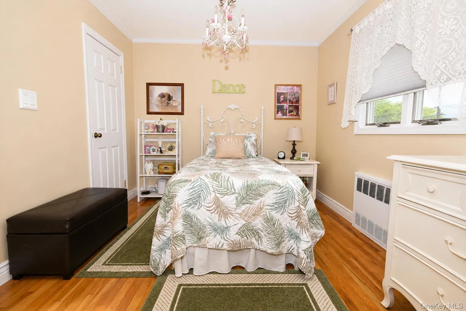 223 End Avenue, Oyster Bay, NY, 3 Bedrooms Bedrooms, 7 Rooms Rooms,1 BathroomBathrooms,Residential,For Rent,End,0,1001036 223 End Avenue, Oyster Bay, NY, 3 Bedrooms Bedrooms, 7 Rooms Rooms,1 BathroomBathrooms,Residential,For Rent,End,0,1001036