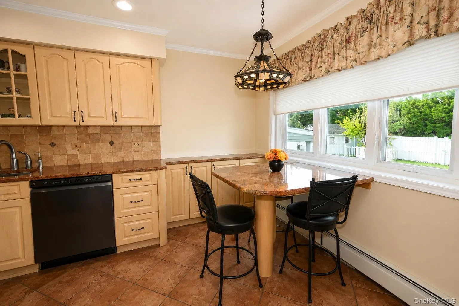 223 End Avenue, Oyster Bay, NY, 3 Bedrooms Bedrooms, 7 Rooms Rooms,1 BathroomBathrooms,Residential,For Rent,End,0,1001036 223 End Avenue, Oyster Bay, NY, 3 Bedrooms Bedrooms, 7 Rooms Rooms,1 BathroomBathrooms,Residential,For Rent,End,0,1001036