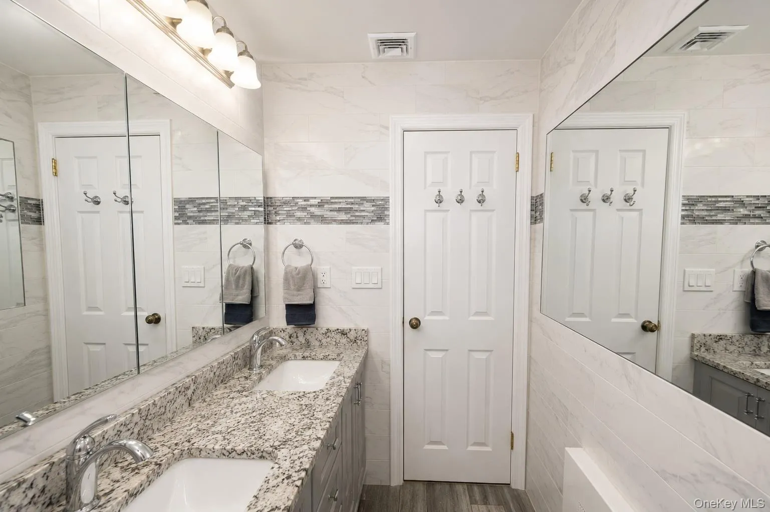 223 End Avenue, Oyster Bay, NY, 3 Bedrooms Bedrooms, 7 Rooms Rooms,1 BathroomBathrooms,Residential,For Rent,End,0,1001036 223 End Avenue, Oyster Bay, NY, 3 Bedrooms Bedrooms, 7 Rooms Rooms,1 BathroomBathrooms,Residential,For Rent,End,0,1001036