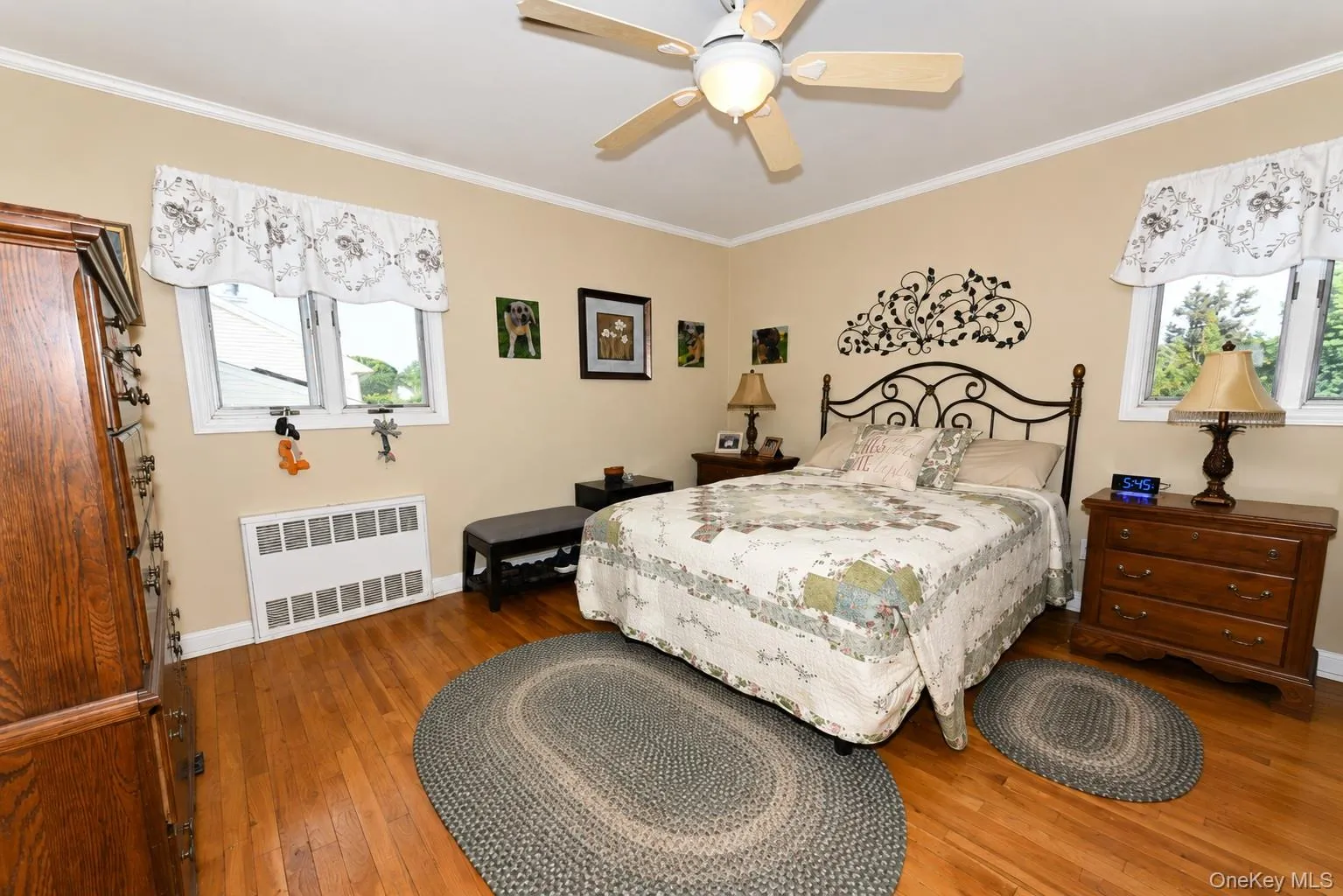 223 End Avenue, Oyster Bay, NY, 3 Bedrooms Bedrooms, 7 Rooms Rooms,1 BathroomBathrooms,Residential,For Rent,End,0,1001036 223 End Avenue, Oyster Bay, NY, 3 Bedrooms Bedrooms, 7 Rooms Rooms,1 BathroomBathrooms,Residential,For Rent,End,0,1001036