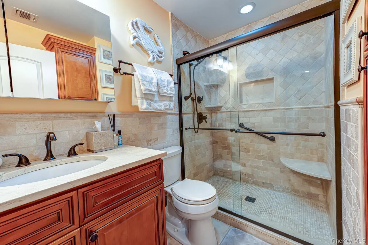 8 Oswego Drive, Islip, NY, 3 Bedrooms Bedrooms, 5 Rooms Rooms,2 BathroomsBathrooms,Residential,For Rent,Oswego,0,1001037 8 Oswego Drive, Islip, NY, 3 Bedrooms Bedrooms, 5 Rooms Rooms,2 BathroomsBathrooms,Residential,For Rent,Oswego,0,1001037