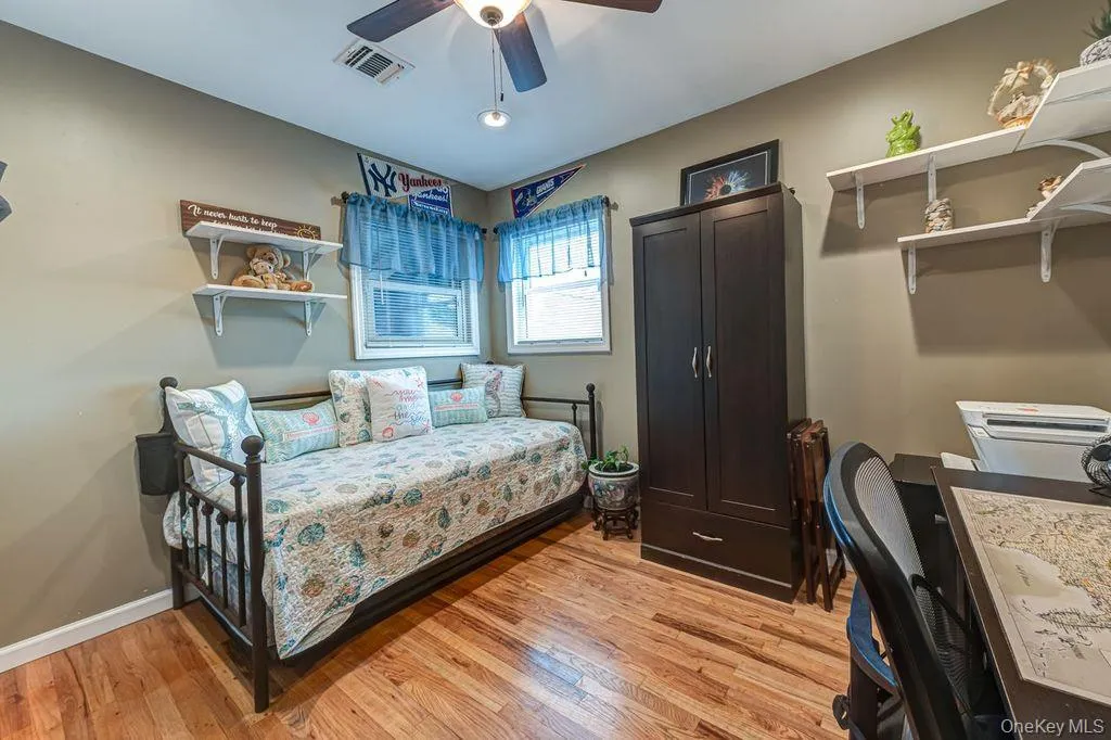 8 Oswego Drive, Islip, NY, 3 Bedrooms Bedrooms, 5 Rooms Rooms,2 BathroomsBathrooms,Residential,For Rent,Oswego,0,1001037 8 Oswego Drive, Islip, NY, 3 Bedrooms Bedrooms, 5 Rooms Rooms,2 BathroomsBathrooms,Residential,For Rent,Oswego,0,1001037
