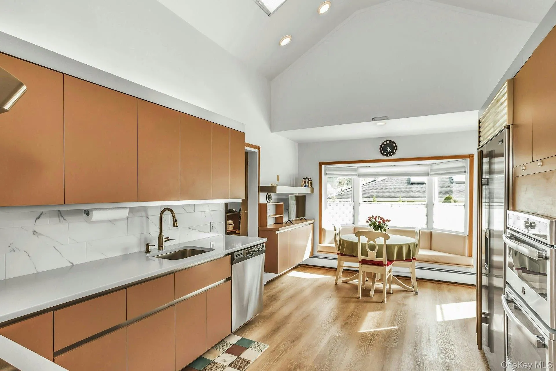 Eat in Kitchen with bay window, vaulted ceiling Eat in Kitchen with bay window, vaulted ceiling