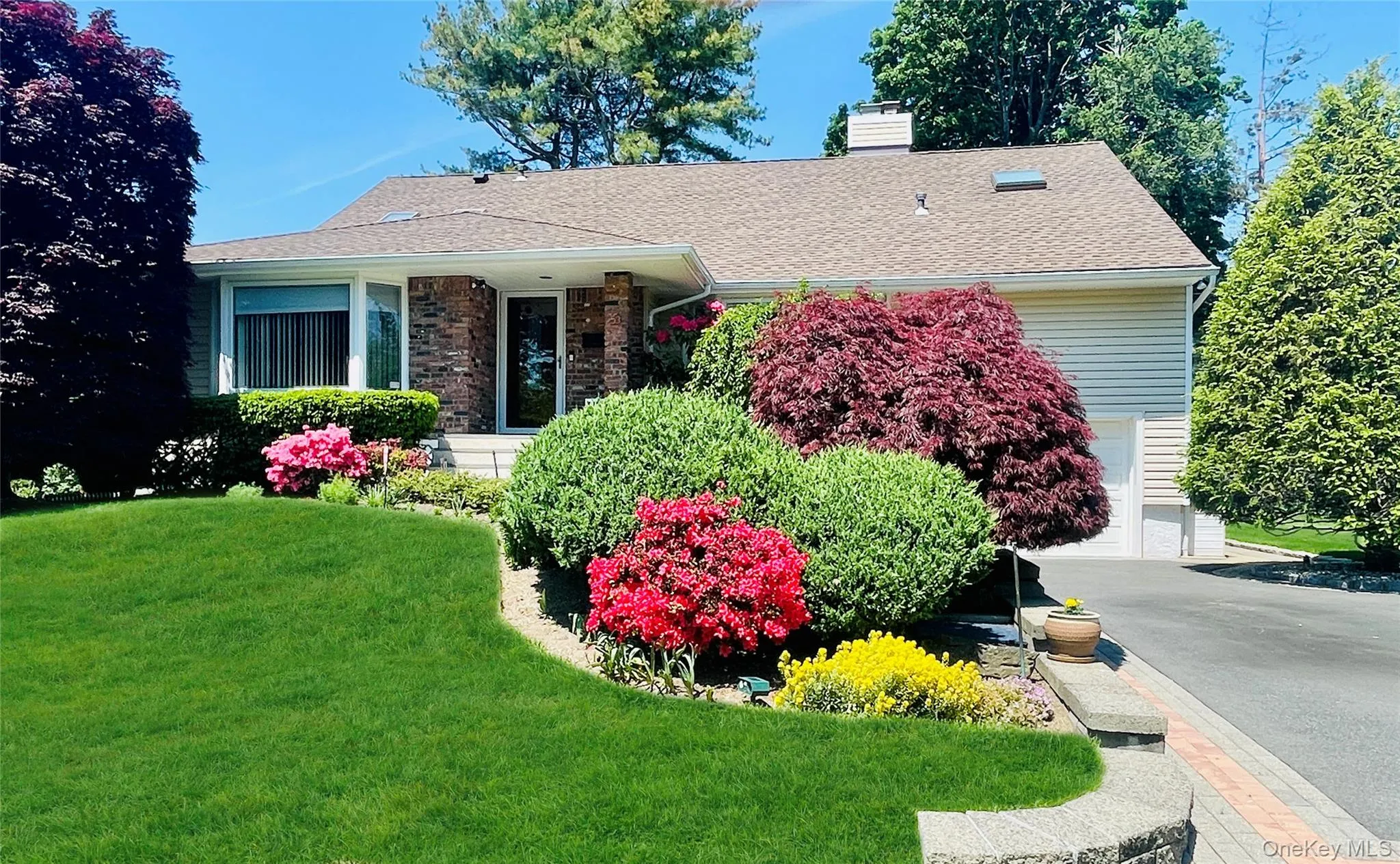 53 Hightop Lane, Oyster Bay, NY, 4 Bedrooms Bedrooms, 10 Rooms Rooms,3 BathroomsBathrooms,Residential,For Rent,Hightop,0,1001041 53 Hightop Lane, Oyster Bay, NY, 4 Bedrooms Bedrooms, 10 Rooms Rooms,3 BathroomsBathrooms,Residential,For Rent,Hightop,0,1001041