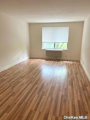 141 Great Neck Road, North Hempstead, NY, 2 Bedrooms Bedrooms, 5 Rooms Rooms,2 BathroomsBathrooms,Residential Lease,For Rent,Great Neck,0,1001046 141 Great Neck Road, North Hempstead, NY, 2 Bedrooms Bedrooms, 5 Rooms Rooms,2 BathroomsBathrooms,Residential Lease,For Rent,Great Neck,0,1001046