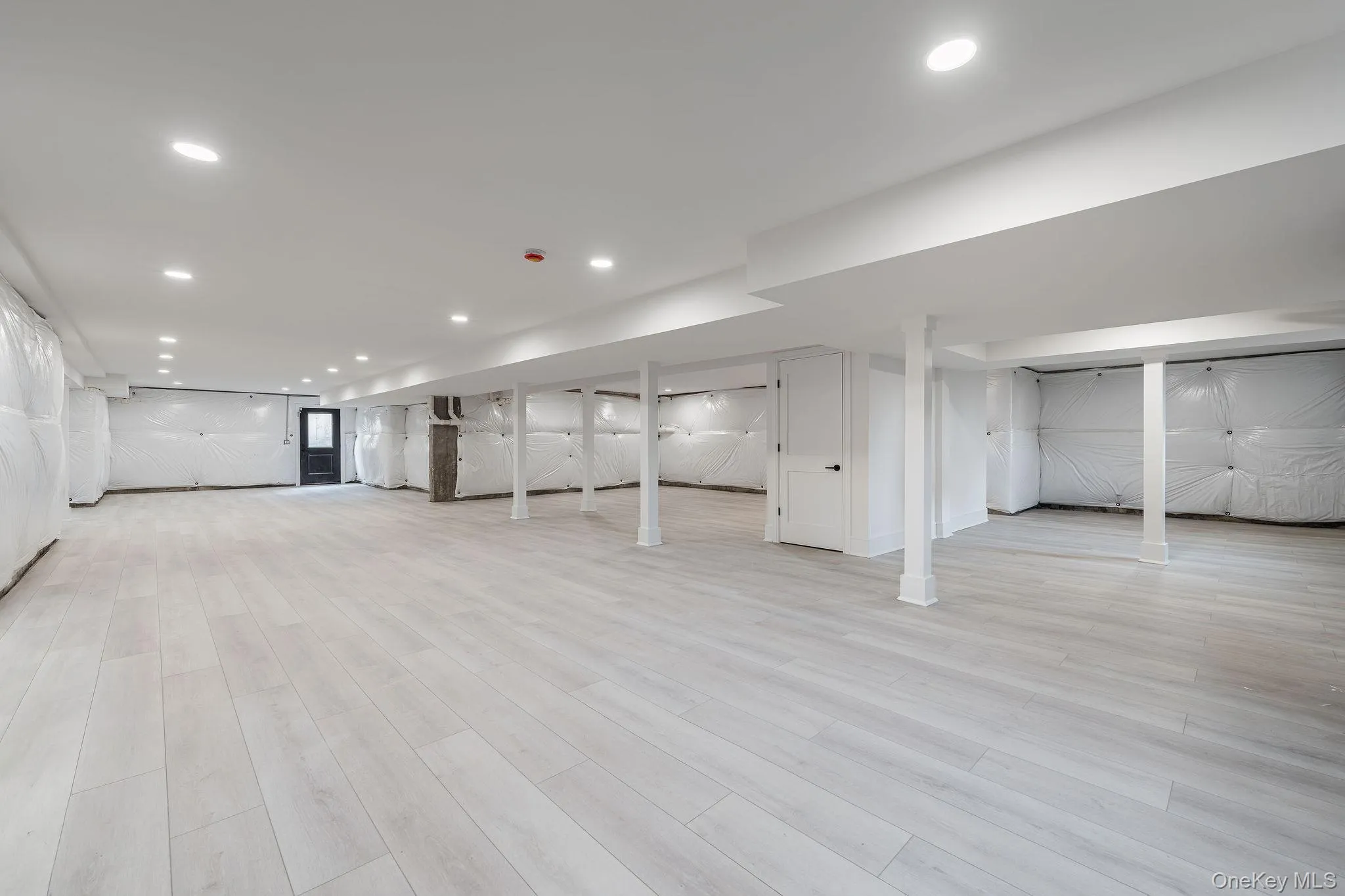 7 Sea Crest Court, Riverhead, NY, 4 Bedrooms Bedrooms, 10 Rooms Rooms,4 BathroomsBathrooms,Residential,For Rent,Sea Crest,0,1001049 7 Sea Crest Court, Riverhead, NY, 4 Bedrooms Bedrooms, 10 Rooms Rooms,4 BathroomsBathrooms,Residential,For Rent,Sea Crest,0,1001049