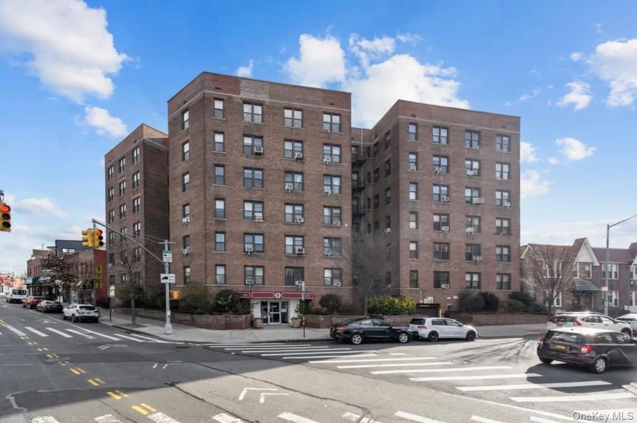 48-21 40th, New York, NY, 1 Bedroom Bedrooms, 3 Rooms Rooms,1 BathroomBathrooms,Residential Lease,For Rent,40th,0,1001059 48-21 40th, New York, NY, 1 Bedroom Bedrooms, 3 Rooms Rooms,1 BathroomBathrooms,Residential Lease,For Rent,40th,0,1001059