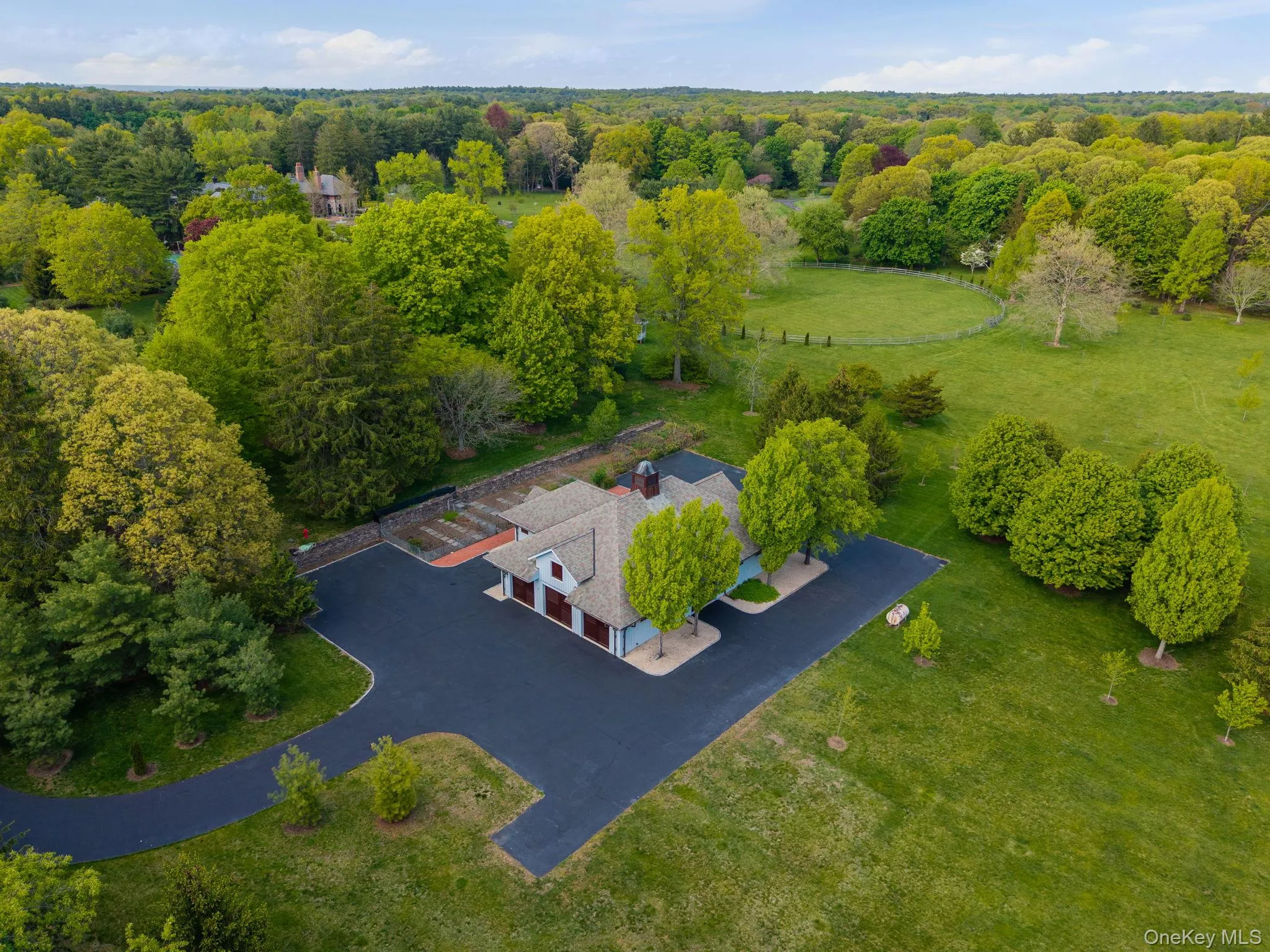 1 Applewood Estate, Oyster Bay, NY, 13 Bedrooms Bedrooms, 36 Rooms Rooms,11 BathroomsBathrooms,Residential Sale,For Rent,Applewood Estate,0,1001064 1 Applewood Estate, Oyster Bay, NY, 13 Bedrooms Bedrooms, 36 Rooms Rooms,11 BathroomsBathrooms,Residential Sale,For Rent,Applewood Estate,0,1001064