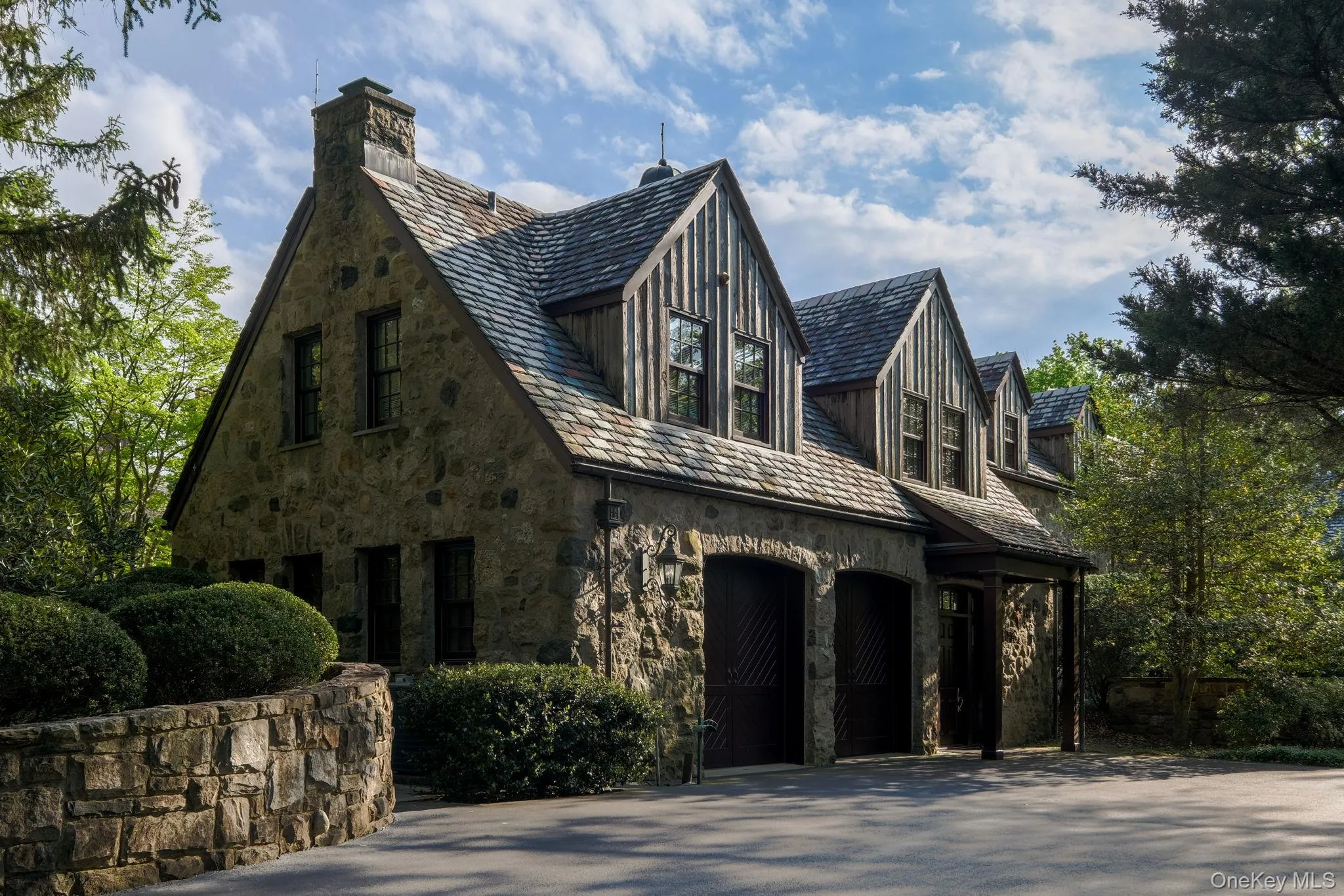 1 Applewood Estate, Oyster Bay, NY, 13 Bedrooms Bedrooms, 36 Rooms Rooms,11 BathroomsBathrooms,Residential Sale,For Rent,Applewood Estate,0,1001064 1 Applewood Estate, Oyster Bay, NY, 13 Bedrooms Bedrooms, 36 Rooms Rooms,11 BathroomsBathrooms,Residential Sale,For Rent,Applewood Estate,0,1001064
