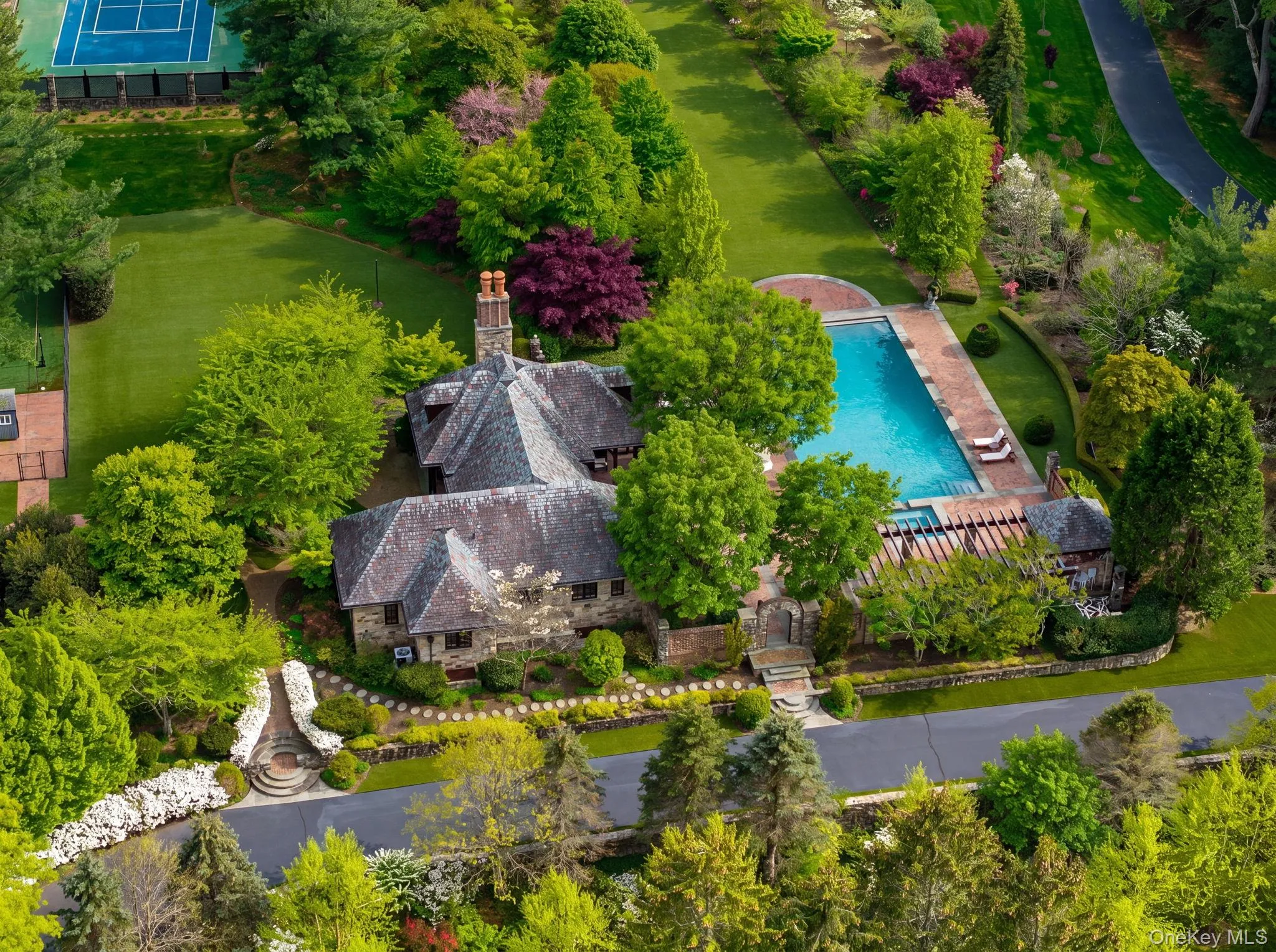 1 Applewood Estate, Oyster Bay, NY, 13 Bedrooms Bedrooms, 36 Rooms Rooms,11 BathroomsBathrooms,Residential Sale,For Rent,Applewood Estate,0,1001064 1 Applewood Estate, Oyster Bay, NY, 13 Bedrooms Bedrooms, 36 Rooms Rooms,11 BathroomsBathrooms,Residential Sale,For Rent,Applewood Estate,0,1001064