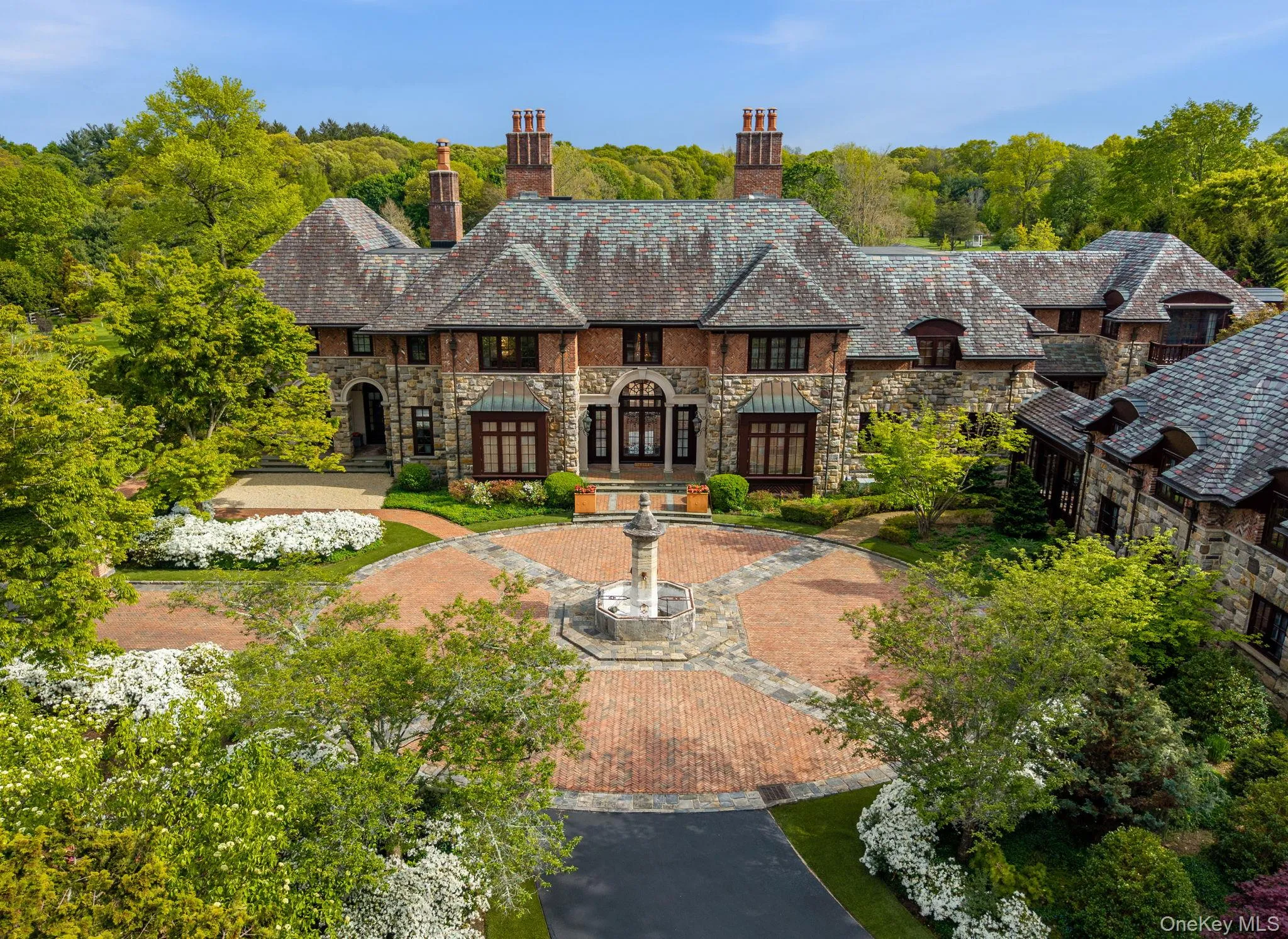 1 Applewood Estate, Oyster Bay, NY, 13 Bedrooms Bedrooms, 36 Rooms Rooms,11 BathroomsBathrooms,Residential Sale,For Rent,Applewood Estate,0,1001064 1 Applewood Estate, Oyster Bay, NY, 13 Bedrooms Bedrooms, 36 Rooms Rooms,11 BathroomsBathrooms,Residential Sale,For Rent,Applewood Estate,0,1001064