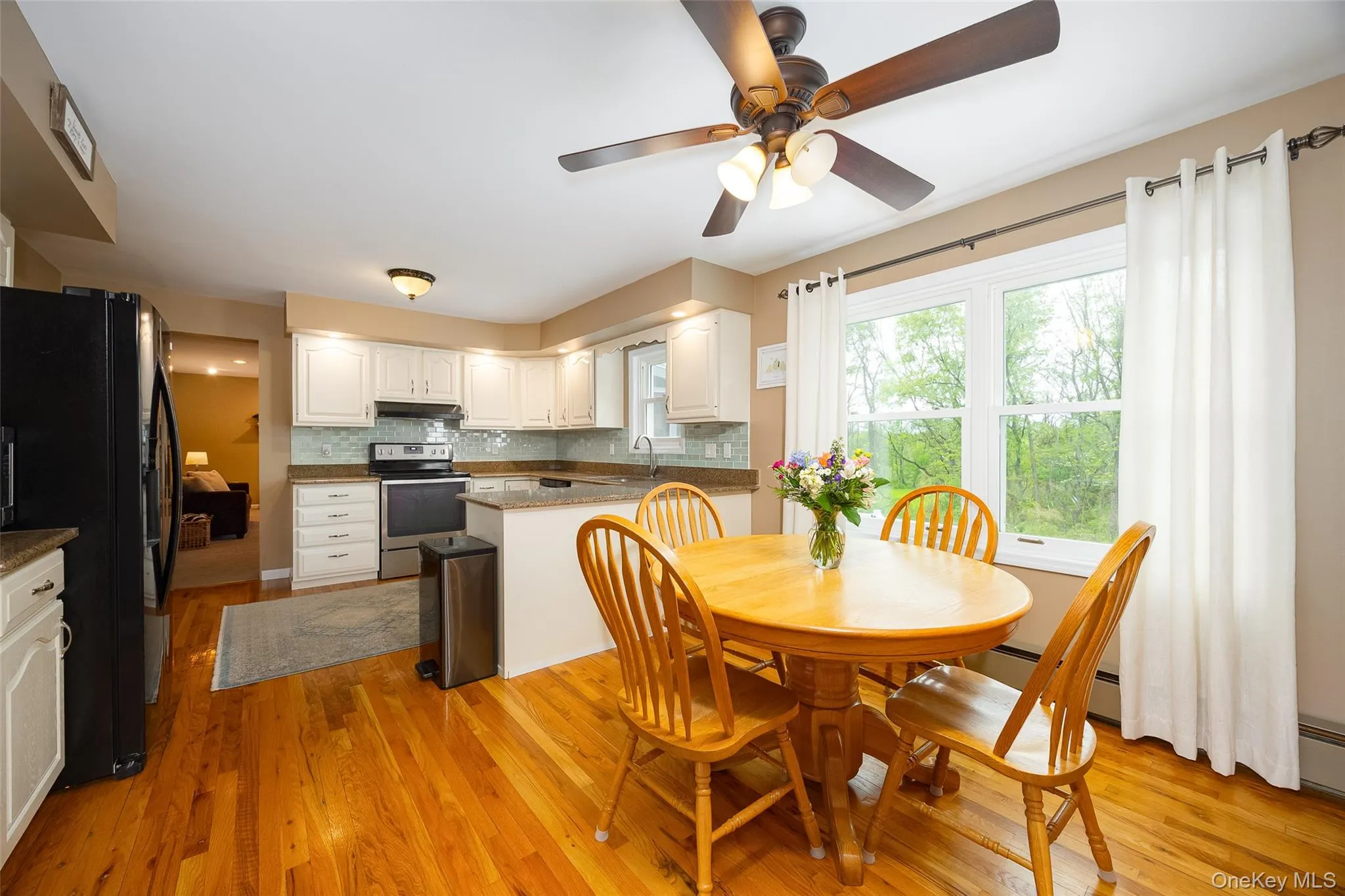 5 Rolling Green Lane, East Fishkill, NY, 4 Bedrooms Bedrooms, 10 Rooms Rooms,2 BathroomsBathrooms,Residential Sale,For Rent,Rolling Green,0,1001066 5 Rolling Green Lane, East Fishkill, NY, 4 Bedrooms Bedrooms, 10 Rooms Rooms,2 BathroomsBathrooms,Residential Sale,For Rent,Rolling Green,0,1001066