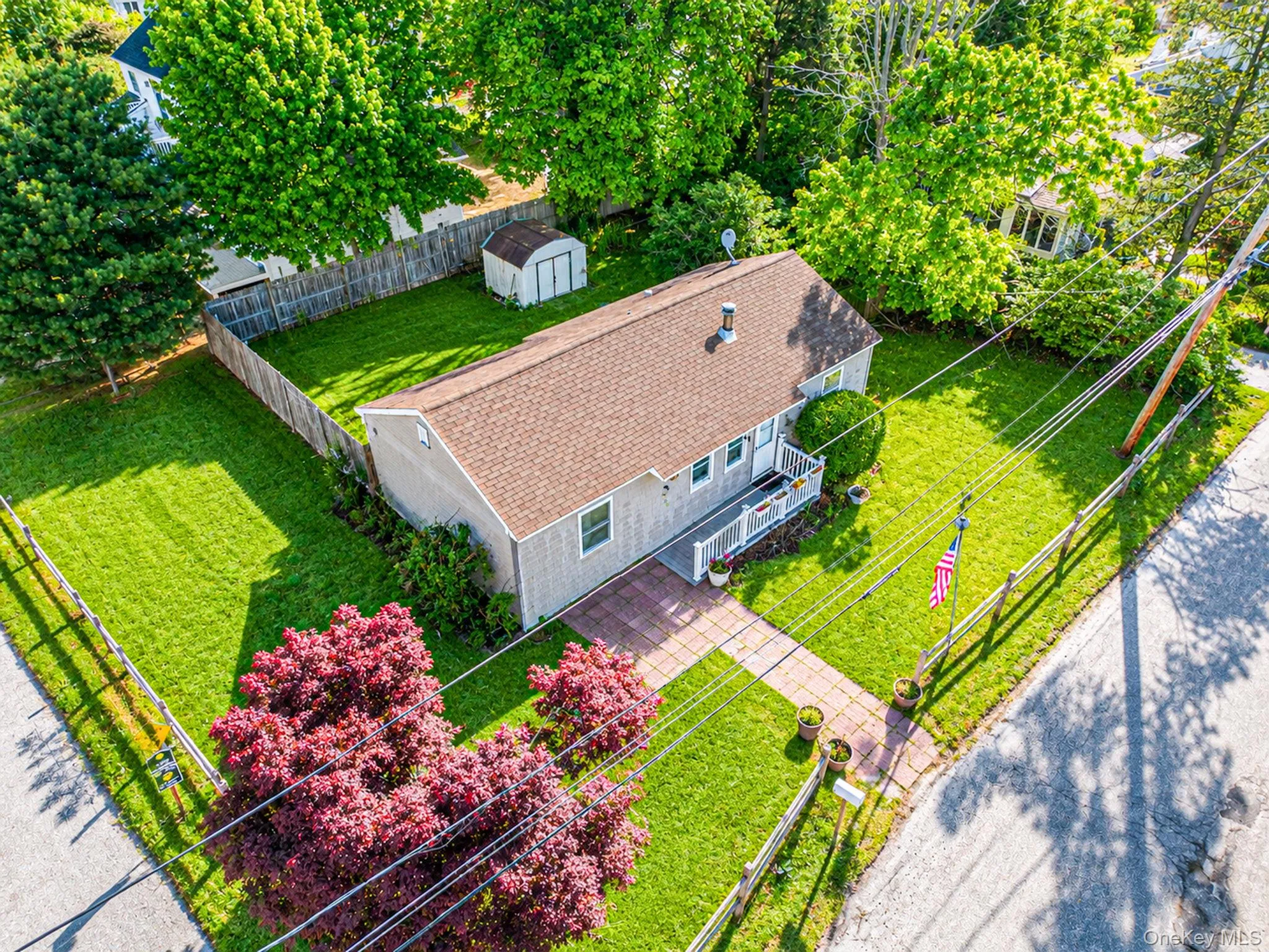 20 Elder Avenue, Southampton, NY, 2 Bedrooms Bedrooms, 6 Rooms Rooms,2 BathroomsBathrooms,Residential Sale,For Rent,Elder,0,1001067 20 Elder Avenue, Southampton, NY, 2 Bedrooms Bedrooms, 6 Rooms Rooms,2 BathroomsBathrooms,Residential Sale,For Rent,Elder,0,1001067