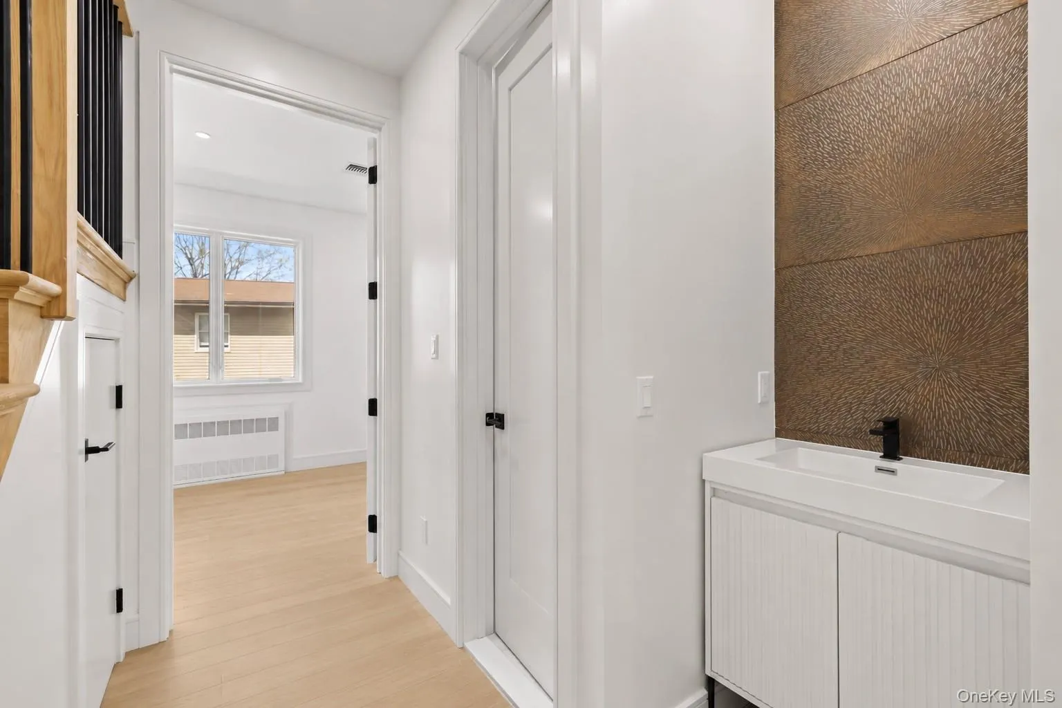 15 Warren Court, Ramapo, NY, 5 Bedrooms Bedrooms, 9 Rooms Rooms,3 BathroomsBathrooms,Residential,For Rent,Warren,0,1001074 15 Warren Court, Ramapo, NY, 5 Bedrooms Bedrooms, 9 Rooms Rooms,3 BathroomsBathrooms,Residential,For Rent,Warren,0,1001074