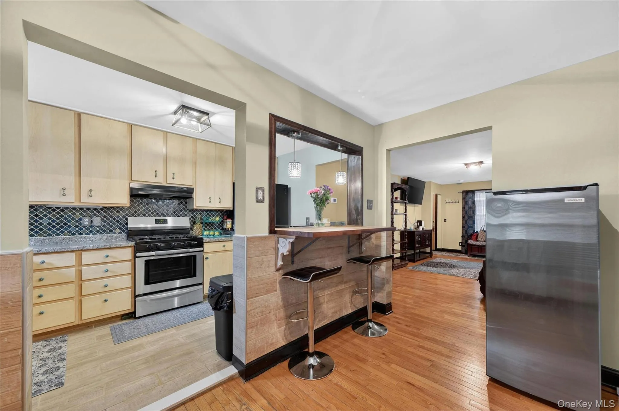 367 1st Street, Newburgh (city), NY, 3 Bedrooms Bedrooms, 10 Rooms Rooms,1 BathroomBathrooms,Residential,For Rent,1st,0,1001075 367 1st Street, Newburgh (city), NY, 3 Bedrooms Bedrooms, 10 Rooms Rooms,1 BathroomBathrooms,Residential,For Rent,1st,0,1001075