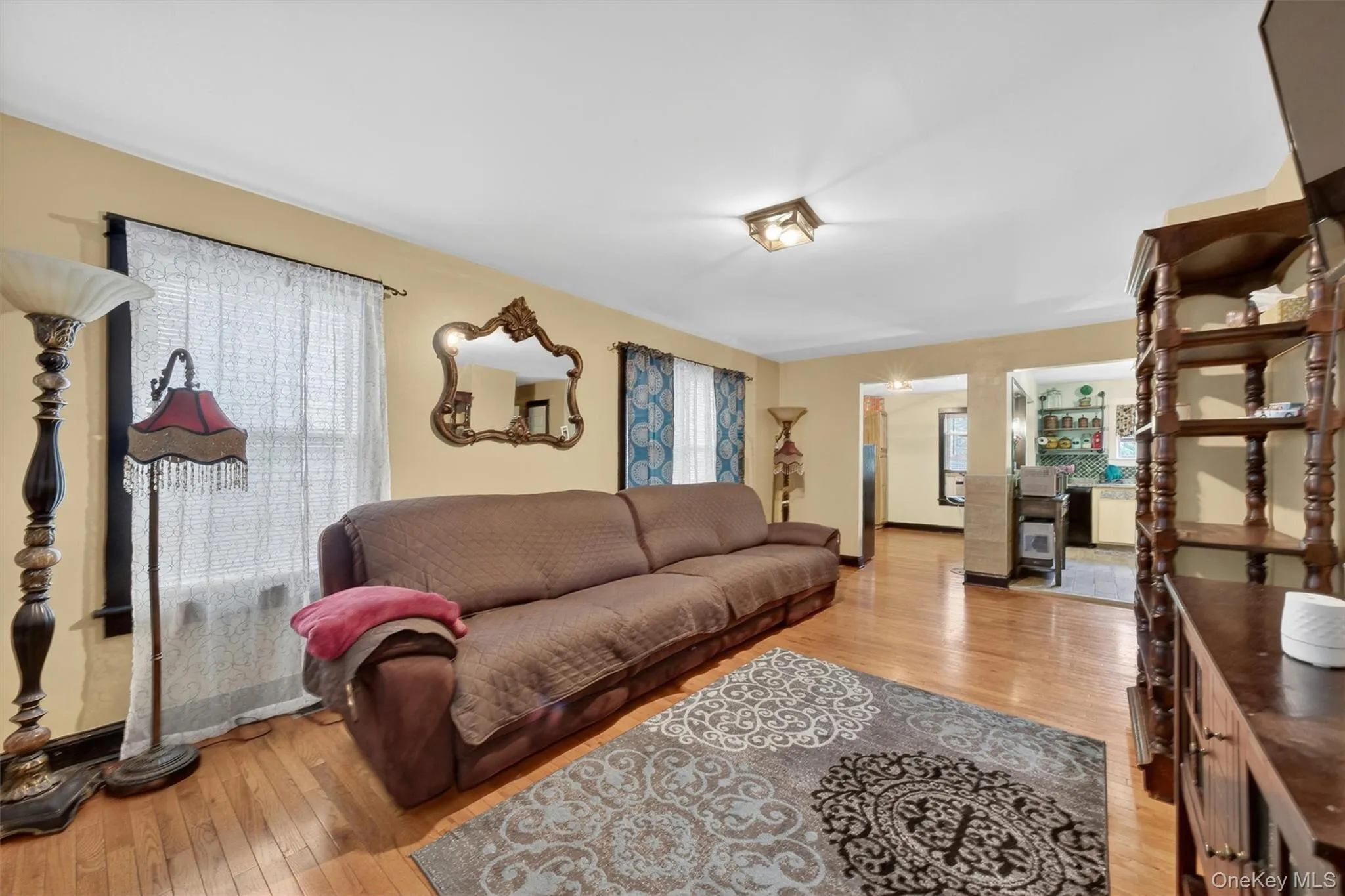367 1st Street, Newburgh (city), NY, 3 Bedrooms Bedrooms, 10 Rooms Rooms,1 BathroomBathrooms,Residential,For Rent,1st,0,1001075 367 1st Street, Newburgh (city), NY, 3 Bedrooms Bedrooms, 10 Rooms Rooms,1 BathroomBathrooms,Residential,For Rent,1st,0,1001075