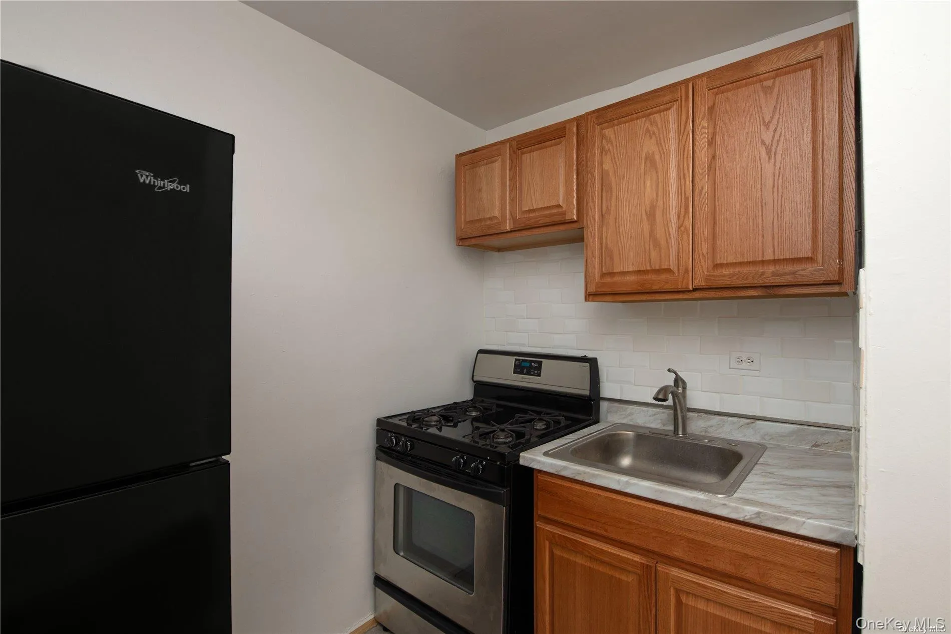 94-30 58 Avenue, New York, NY, 3 Rooms Rooms,1 BathroomBathrooms,Residential Lease,For Rent,58,0,1001080 94-30 58 Avenue, New York, NY, 3 Rooms Rooms,1 BathroomBathrooms,Residential Lease,For Rent,58,0,1001080