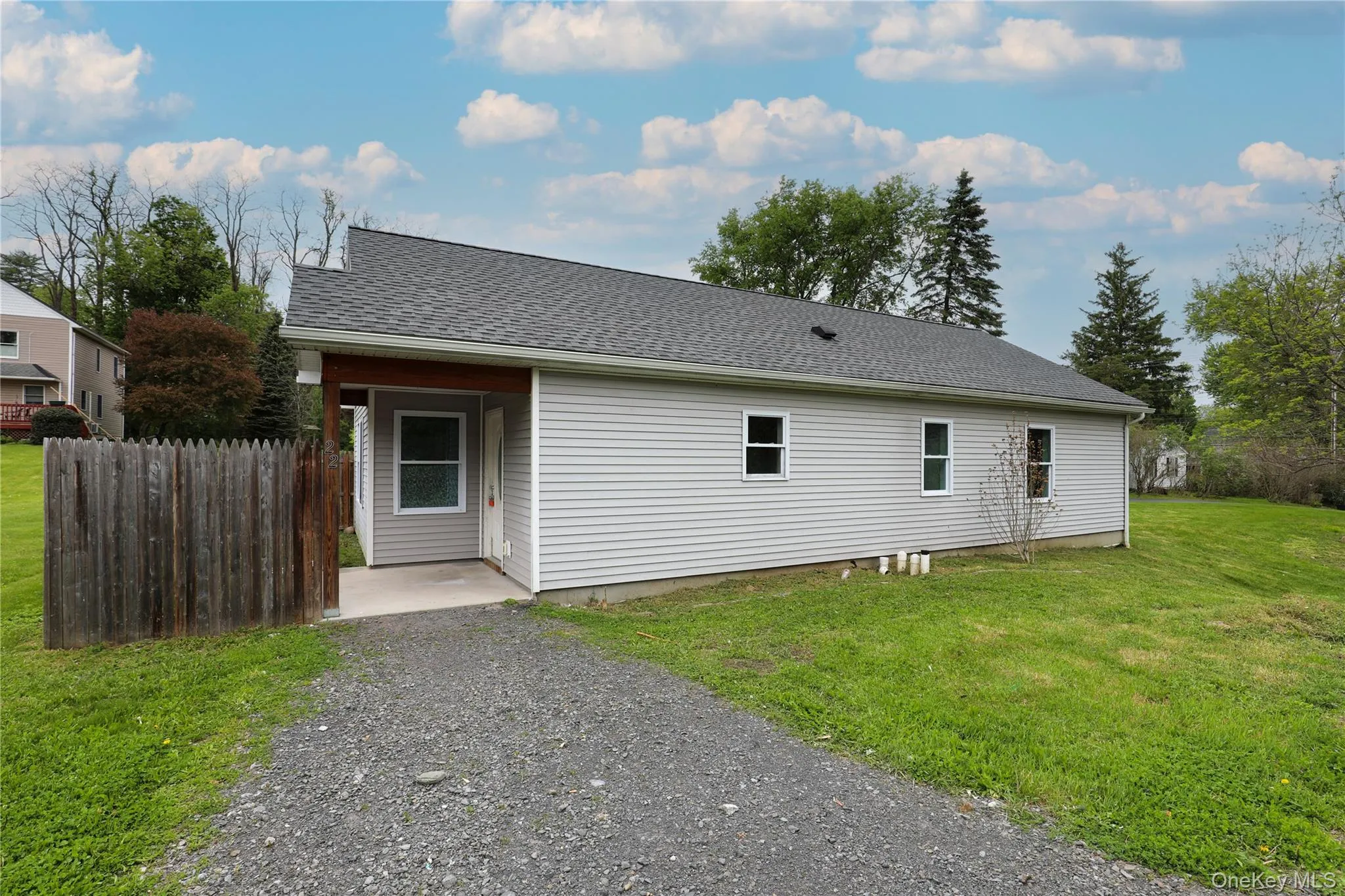 22 Apple Street, Kingston, NY, 2 Bedrooms Bedrooms, 4 Rooms Rooms,1 BathroomBathrooms,Residential,For Rent,Apple,0,1001081 22 Apple Street, Kingston, NY, 2 Bedrooms Bedrooms, 4 Rooms Rooms,1 BathroomBathrooms,Residential,For Rent,Apple,0,1001081