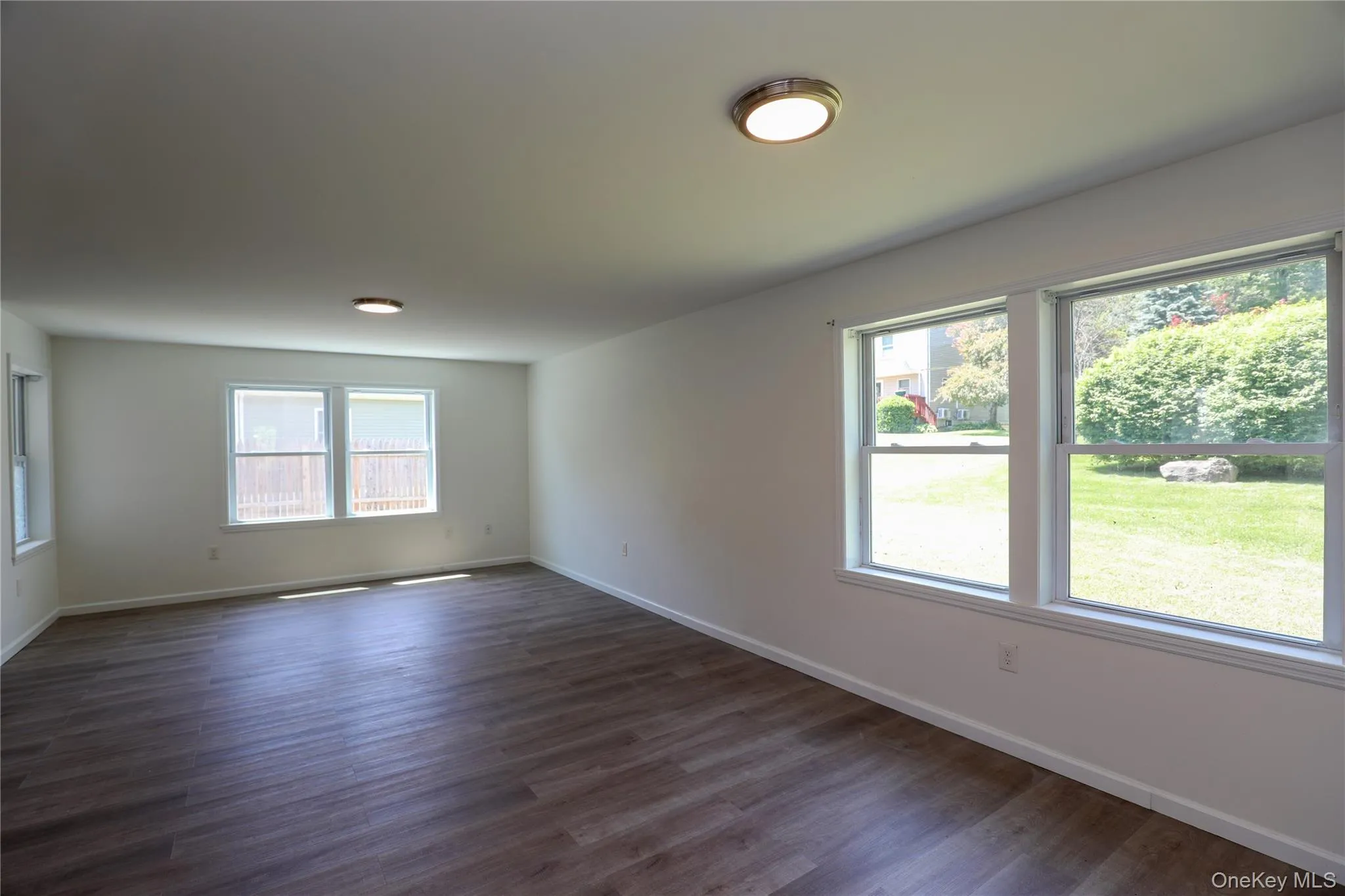 22 Apple Street, Kingston, NY, 2 Bedrooms Bedrooms, 4 Rooms Rooms,1 BathroomBathrooms,Residential,For Rent,Apple,0,1001081 22 Apple Street, Kingston, NY, 2 Bedrooms Bedrooms, 4 Rooms Rooms,1 BathroomBathrooms,Residential,For Rent,Apple,0,1001081