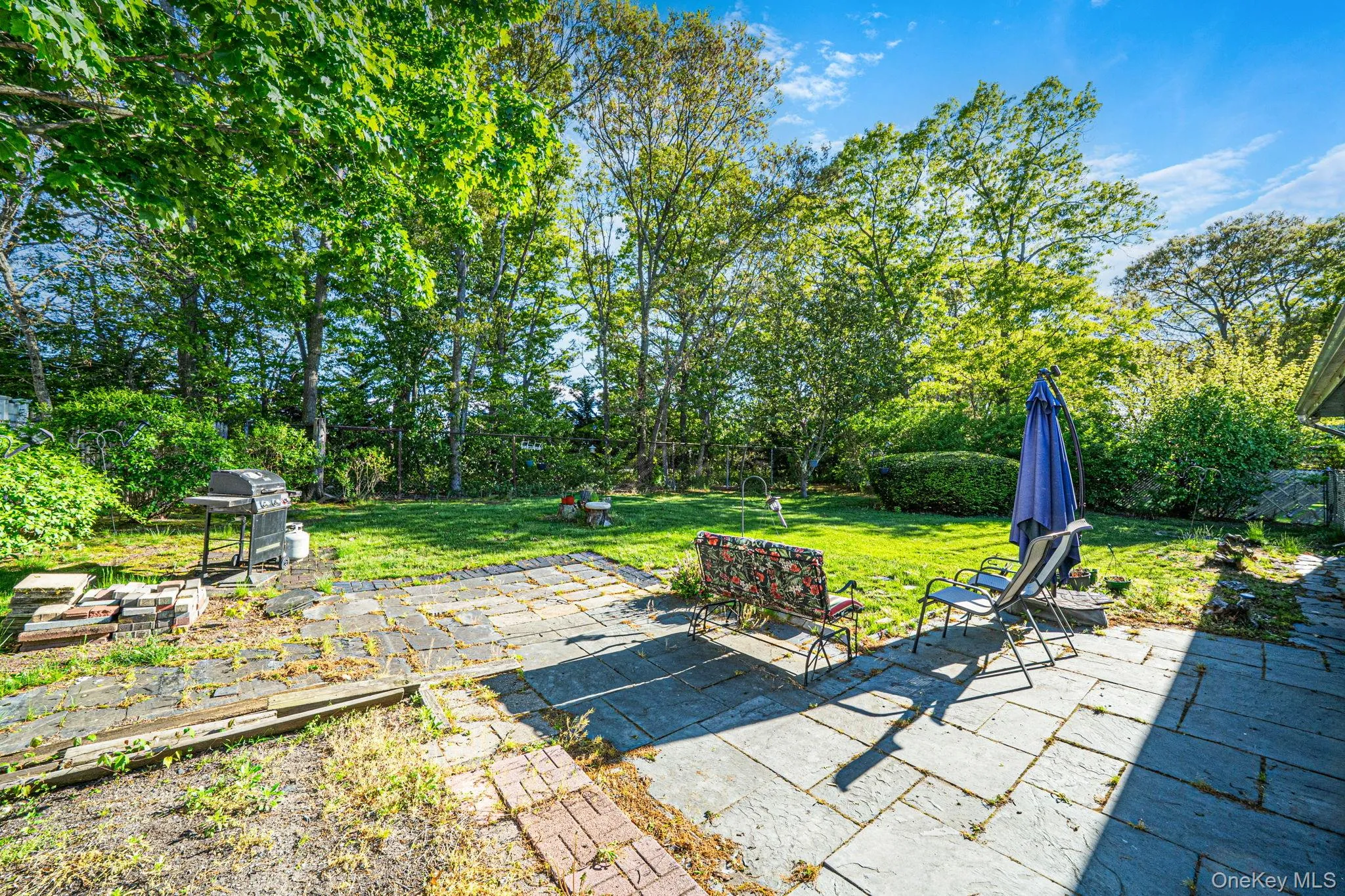 22 Anne Drive, Brookhaven, NY, 3 Bedrooms Bedrooms, 8 Rooms Rooms,2 BathroomsBathrooms,Residential,For Rent,Anne,0,1001086 22 Anne Drive, Brookhaven, NY, 3 Bedrooms Bedrooms, 8 Rooms Rooms,2 BathroomsBathrooms,Residential,For Rent,Anne,0,1001086